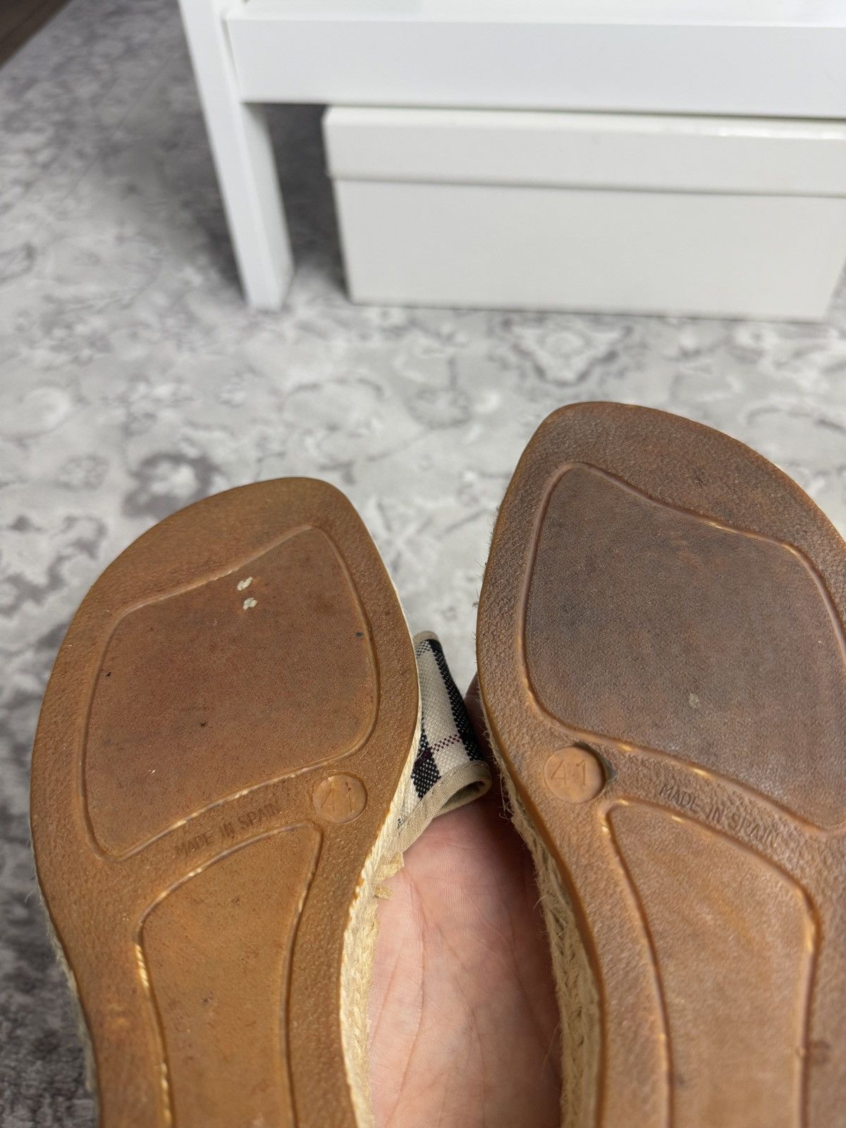 Burberry × Designer × Vintage Vintage y2k Burberry nova check slippers mules US10 designer Size US 10 / IT 40 - 8 Thumbnail