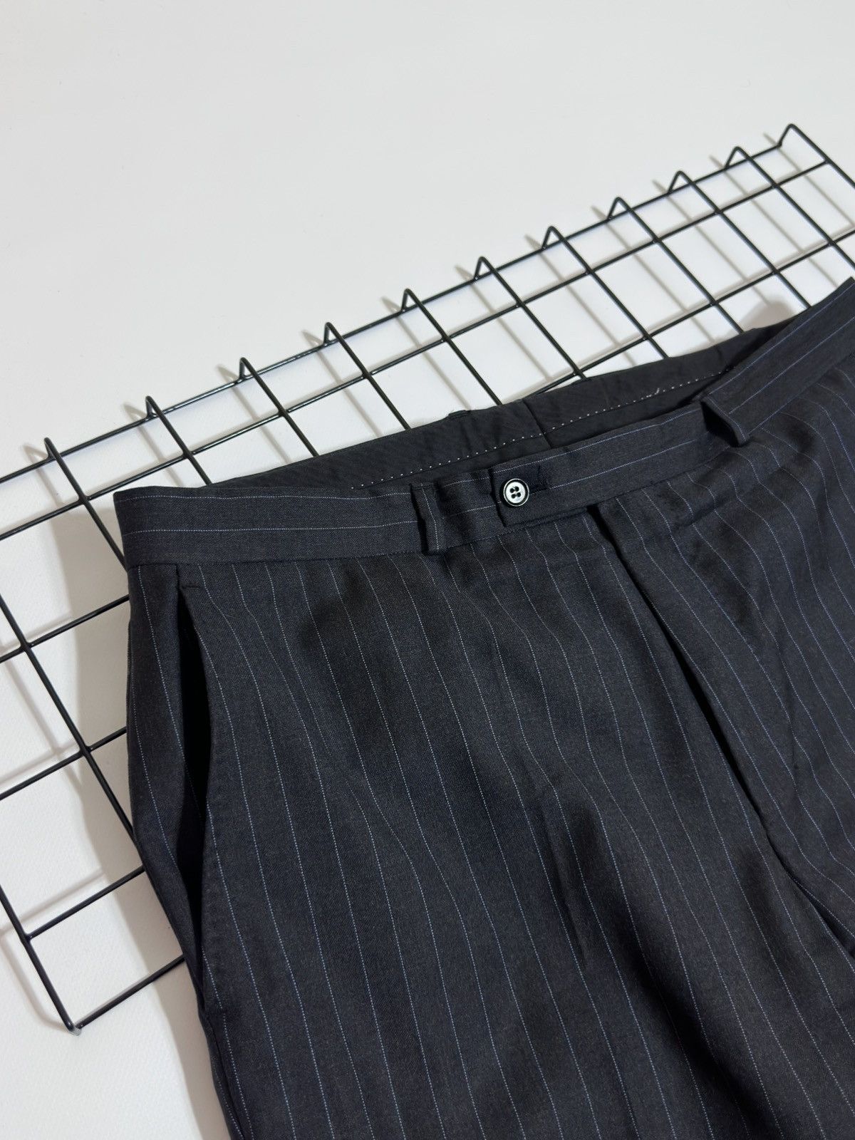 Mulberry Mulberry London Pinstripe Wool & Cashmere Suit Charcoal Size 44R - 12 Thumbnail