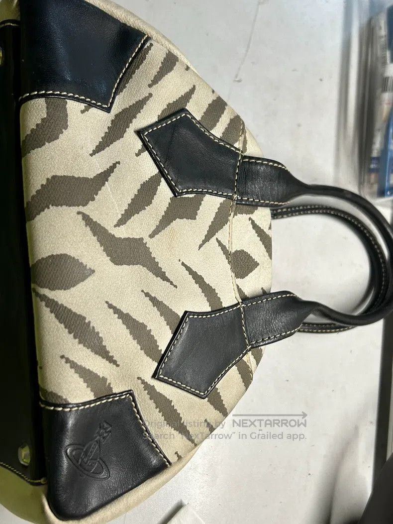 Vivienne Westwood vivienne westwood size os Tiger Pattern Bowling Bag Size ONE SIZE - 6 Thumbnail