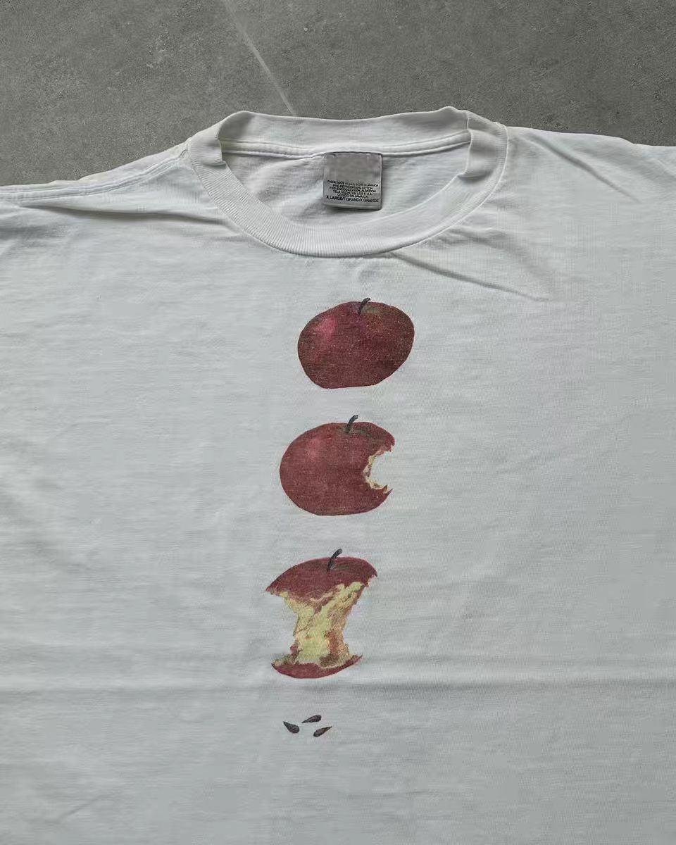 Vintage White Casual Cotton Apple Print tshirt Size US M / EU 48-50 / 2 - 2 Thumbnail