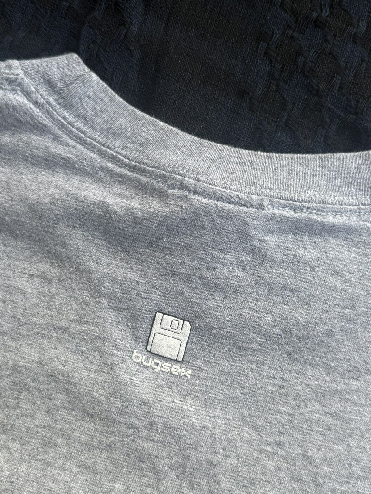 Happy99 Bugsex Mosquito Mech Tee Size US S / EU 44-46 / 1 - 4 Thumbnail