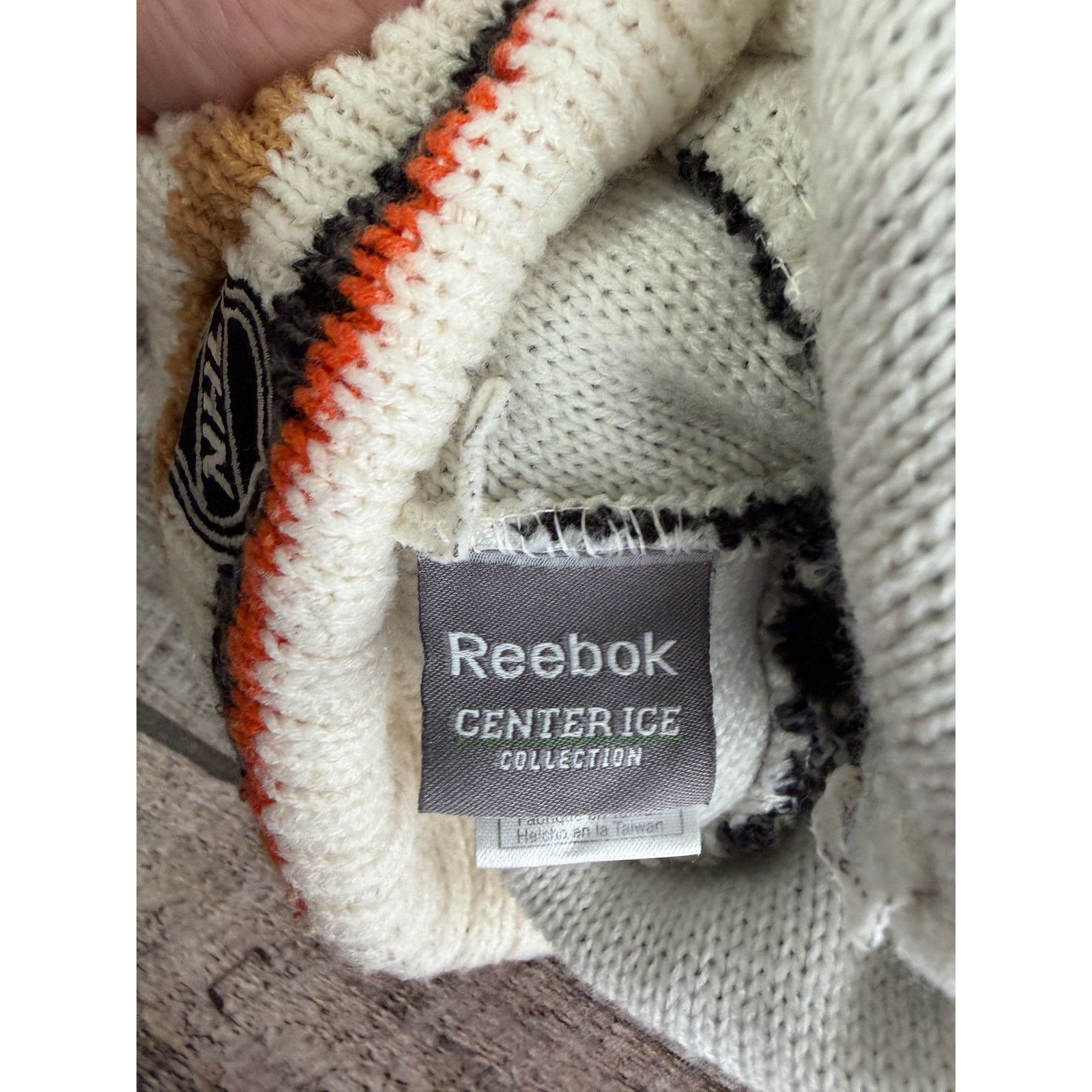 NHL Anaheim Ducks NHL Hockey Winter Beanie Size ONE SIZE - 5 Thumbnail