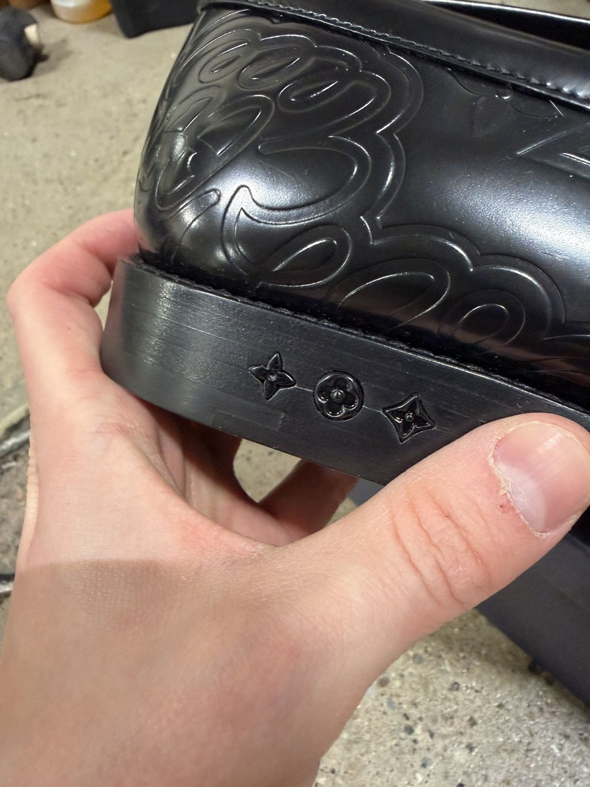 Louis Vuitton Louis Vuitton Embossed Graphic Penny Loafer NEW 1400$ Size US 9 / EU 42 - 12 Thumbnail