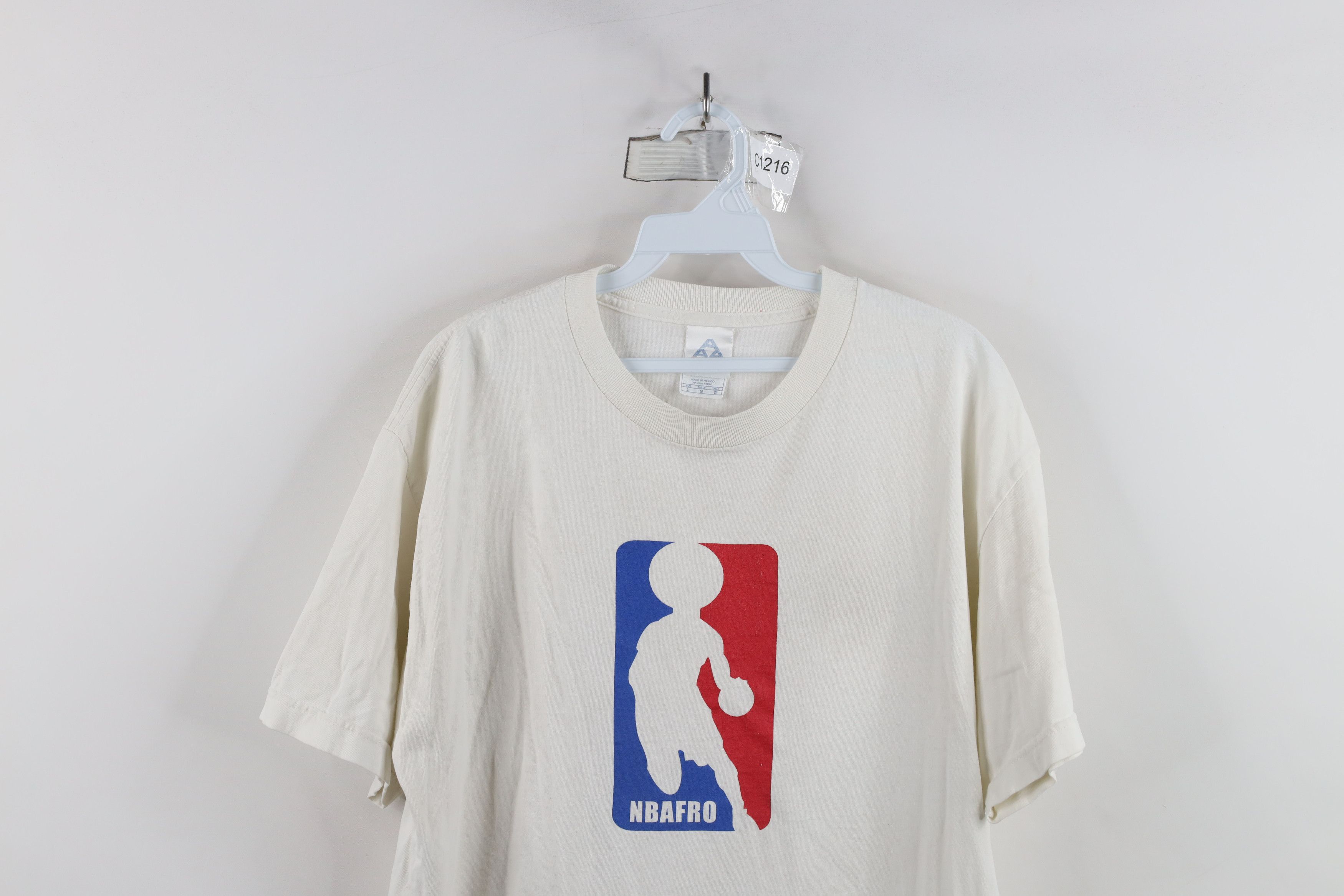 Vintage Vintage Y2K Streetwear Basketball Short Sleeve T-Shirt White Size US L / EU 52-54 / 3 - 2 Thumbnail