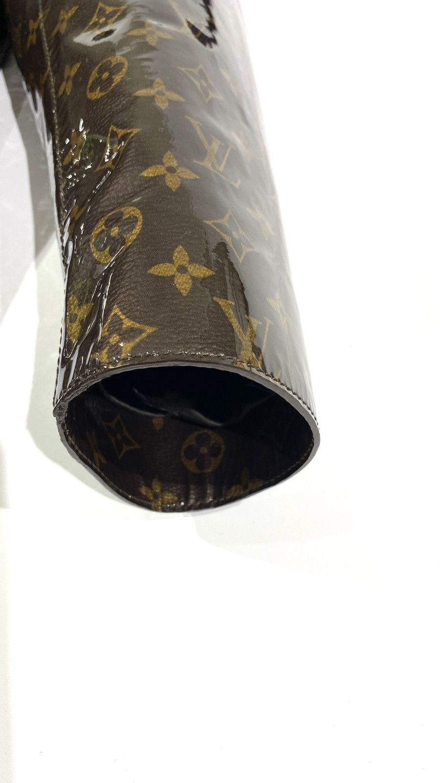 Louis Vuitton Louis Vuitton Kim Jones 48 Monogram Glaze signatures Coat Size US M / EU 48-50 / 2 - 12 Thumbnail