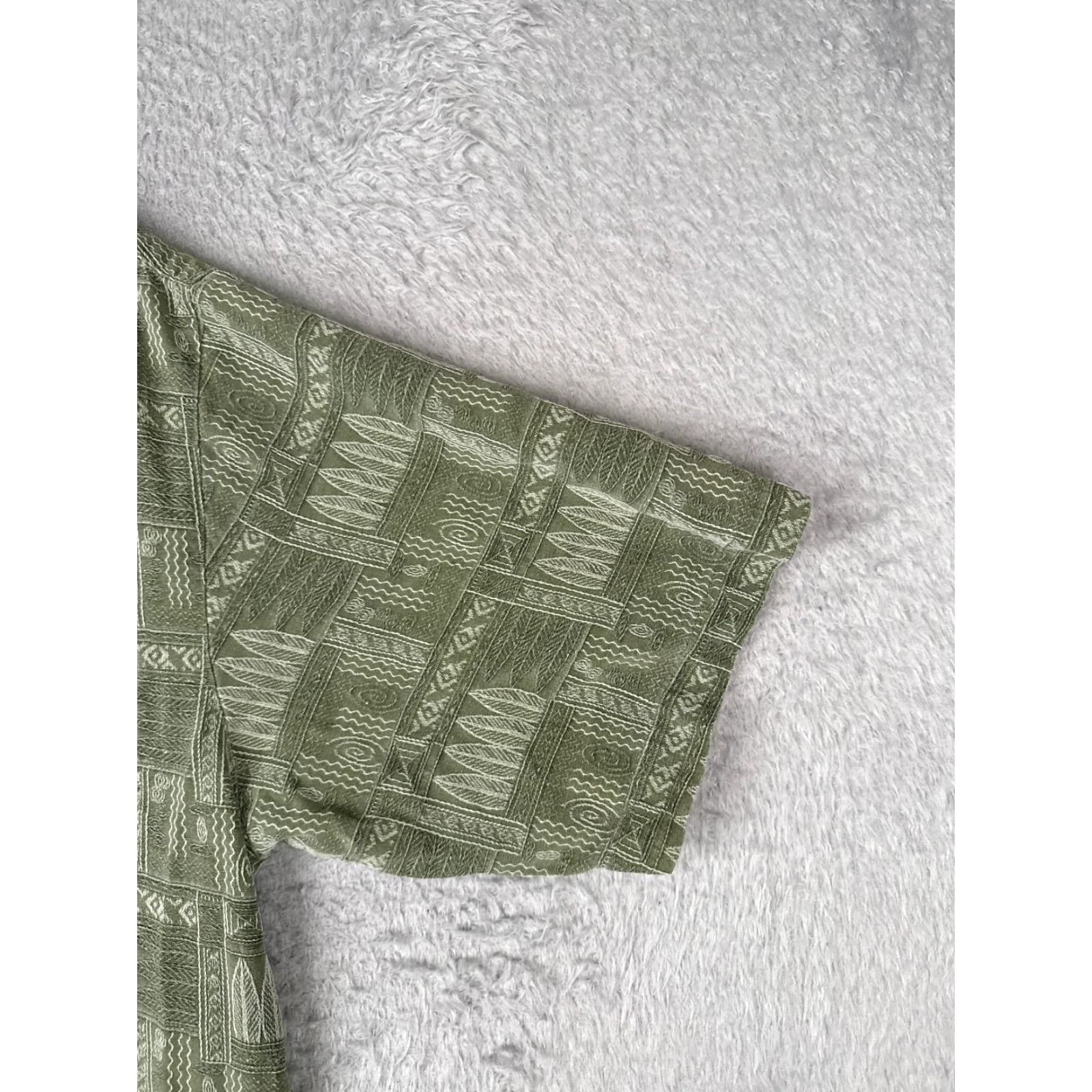 Vintage Seven Palm Shirt Men Small Green Surfboard Geometric Hawaiian Up 100% Silk Size US S / EU 44-46 / 1 - 2 Thumbnail