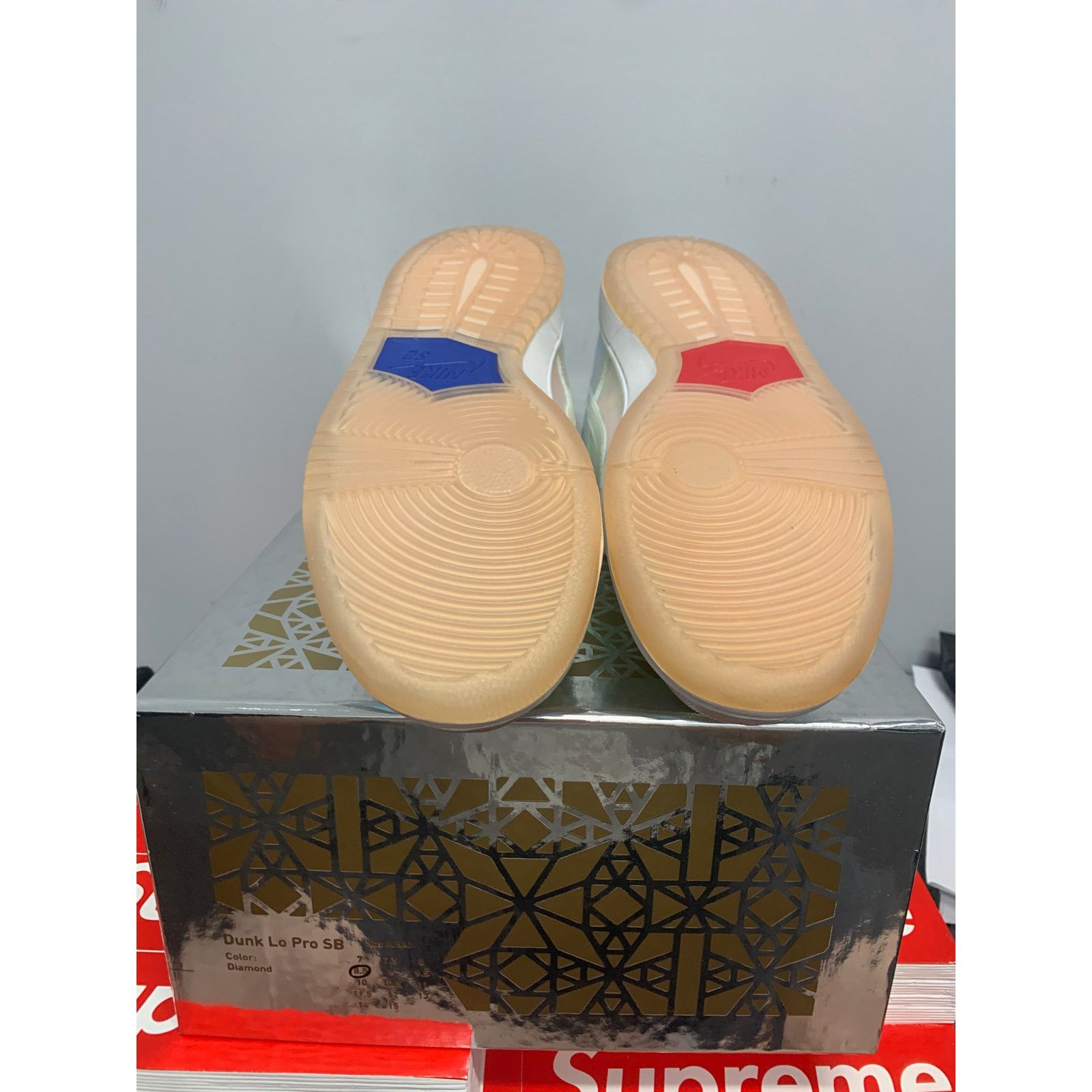 Nike Nike SB Dunk Low Concepts Holy Grail Size 8.5 NEW SHIPS NOW Size US 8.5 / EU 41-42 - 6 Thumbnail