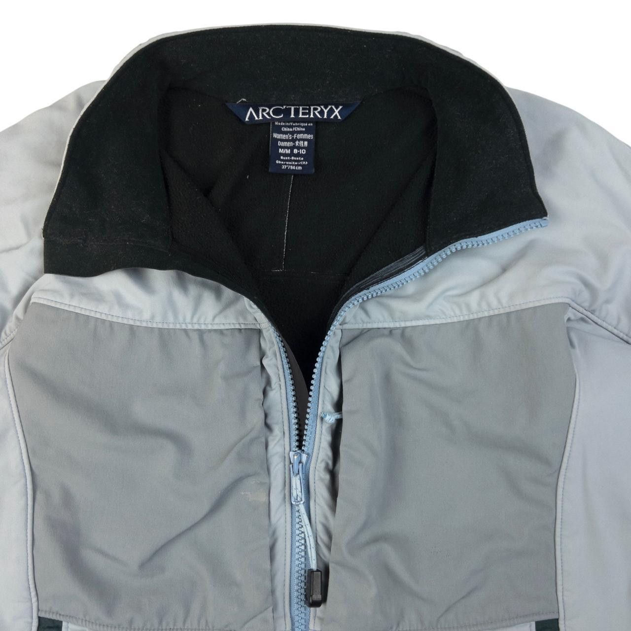 Arc'teryx Vintage Arcteryx Fleece Lined Jacket Women's Size M Size M / US 6-8 / IT 42-44 - 3 Thumbnail
