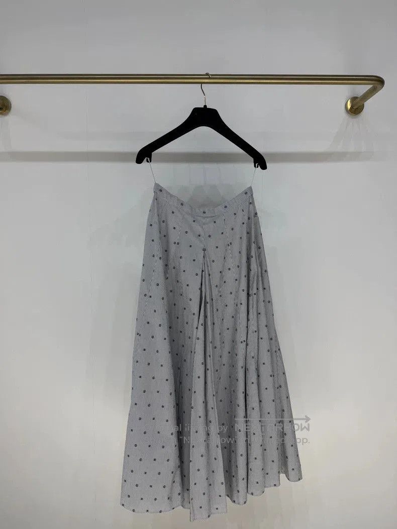 Chanel Chanel 22S Polka Dot Stripe Logo Skirt. Size US 36 / EU 52 - 4 Thumbnail
