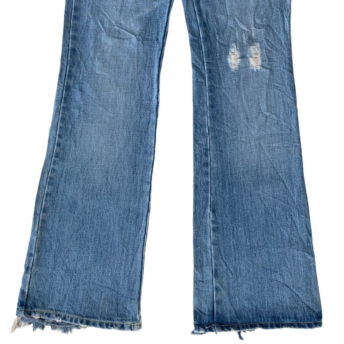 Japanese Brand × Vintage 2000s Japanese Brand FR Studded Gem Distressed Flared Jeans Size US 30 / EU 46 - 3 Thumbnail