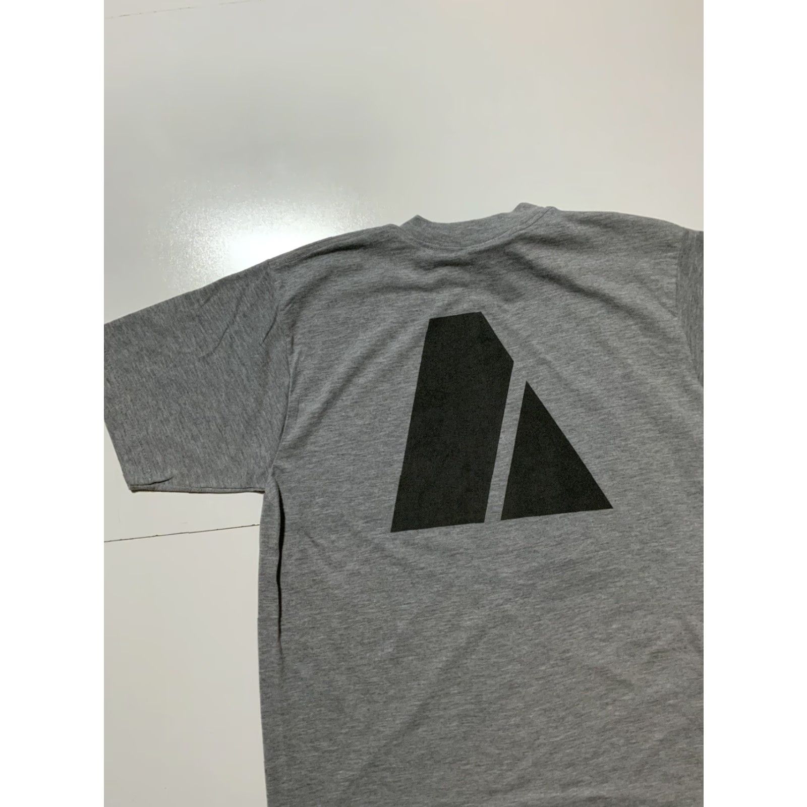 Vintage VINTAGE U.S. Army IPFU Military Gray S/S T-Shirt M Mens Size US M / EU 48-50 / 2 - 4 Thumbnail