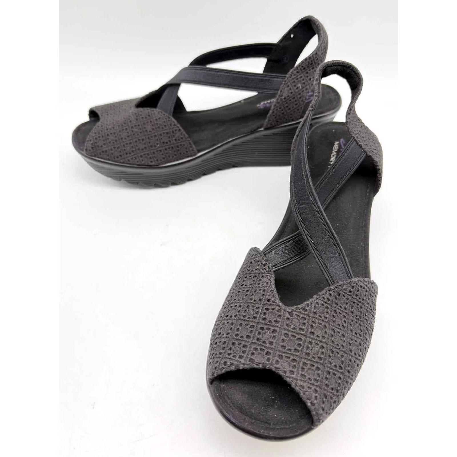 SKECHERS Skechers Black Size 9 Wedge Size US 9 / IT 39 - 2 Thumbnail