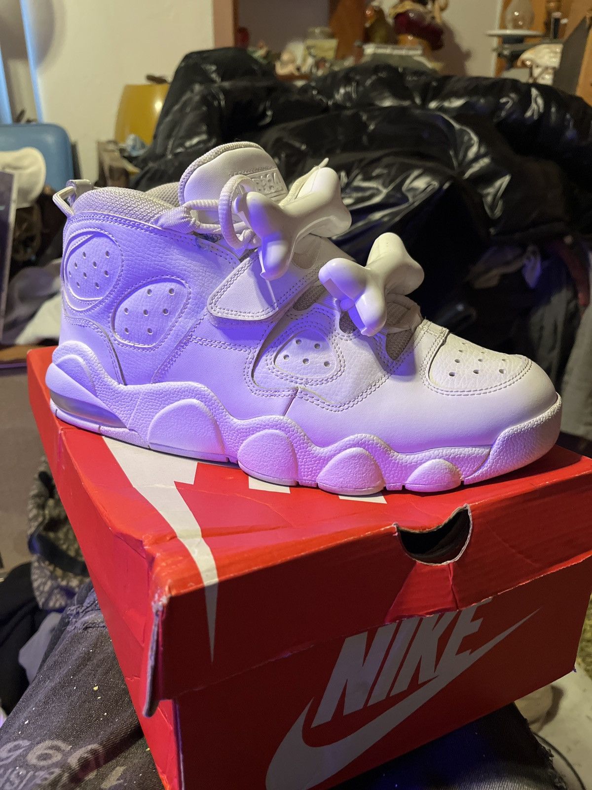 Nike Cb 34 size 11 full white with Jeremy Scott bones Size US 11 / EU 44 - 2 Thumbnail