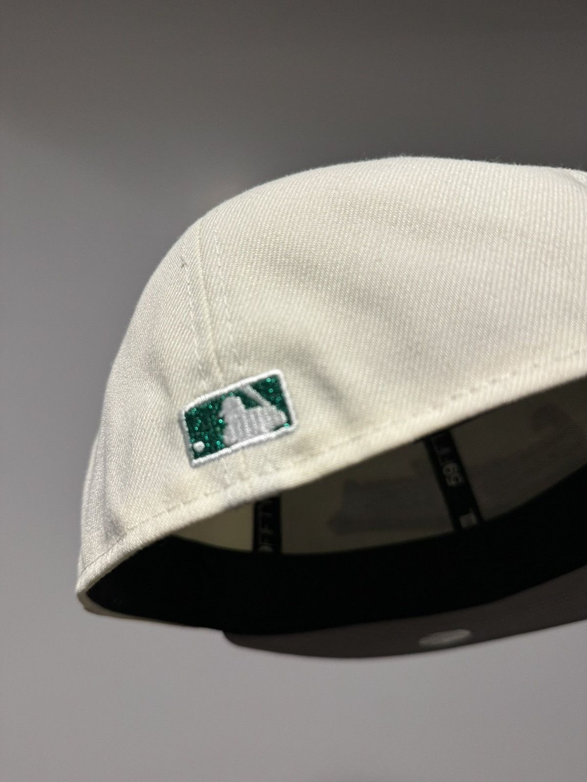 Hat Club × MLB × New Era Hatclub Exclusive Hat Dreams Cleveland Guardians Indians 3/8 Size ONE SIZE - 3 Thumbnail