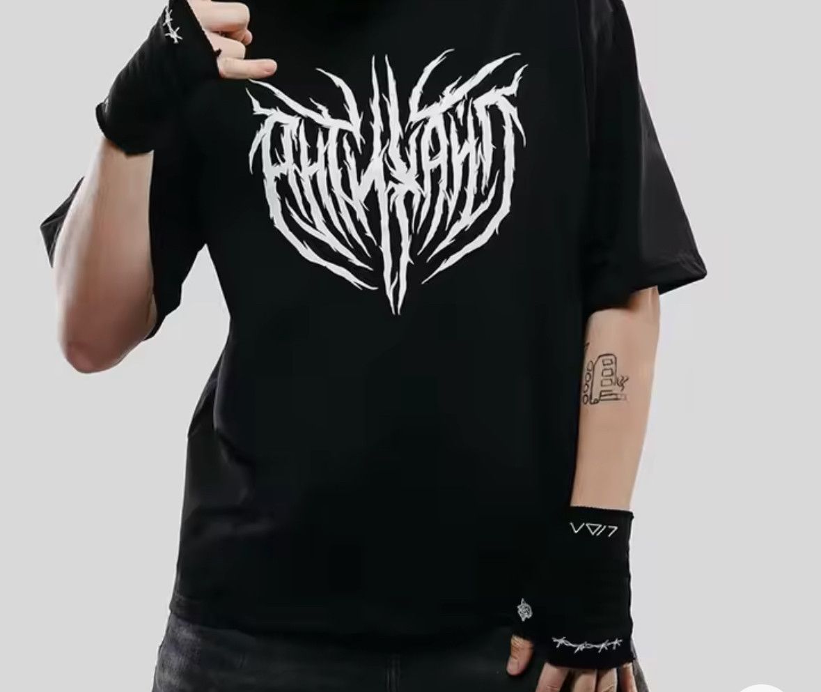 Japanese Brand Gothic 90s Streetwear Graffiti T-Shirt Punk Graphic Tees Size US S / EU 44-46 / 1 - 3 Thumbnail