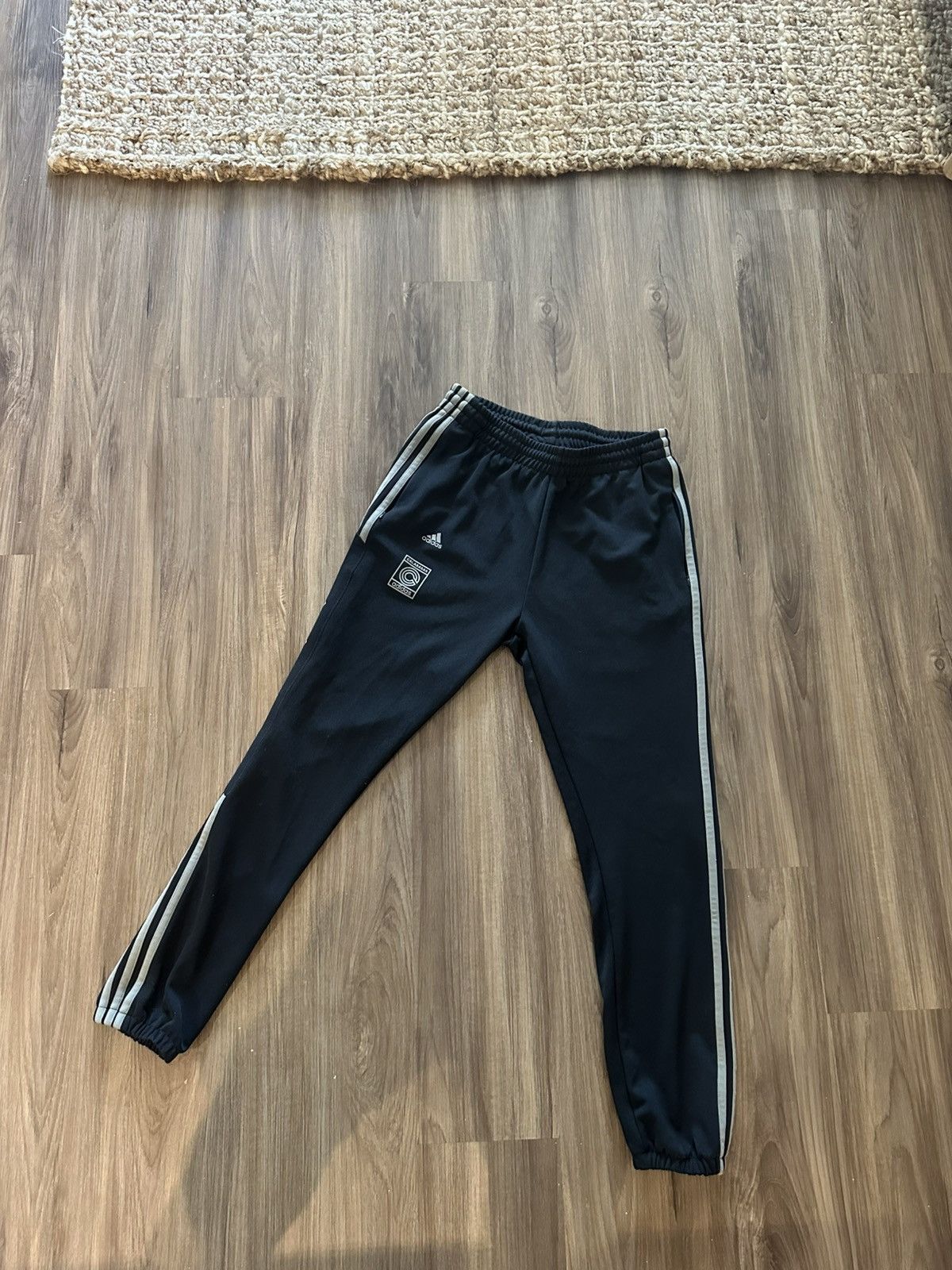 Other Adidas Calabasas Sweats Size US 30 / EU 46 - 1 Thumbnail