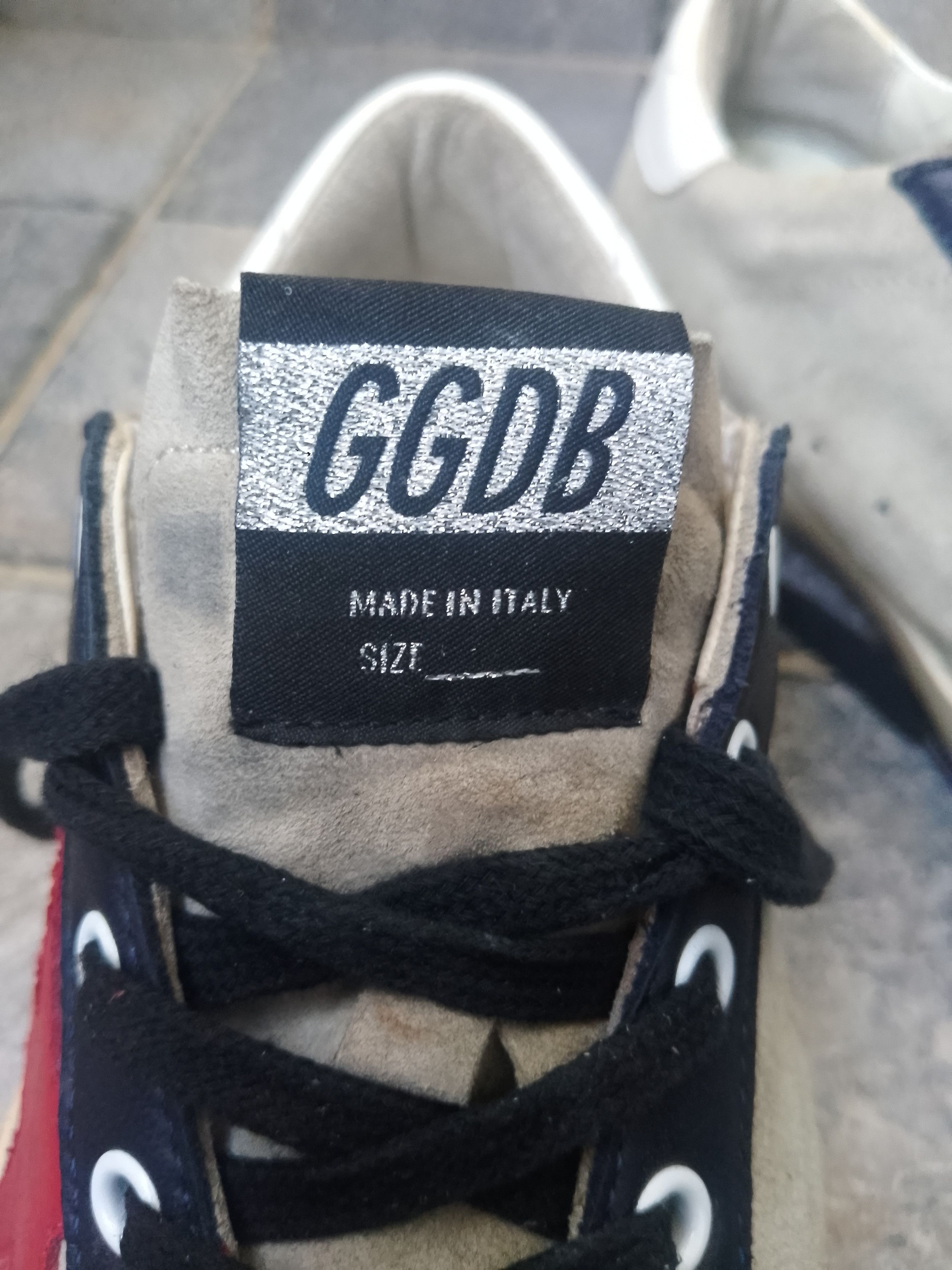 Golden Goose superstar suede low top sneakers Size US 9 / IT 39 - 3 Thumbnail