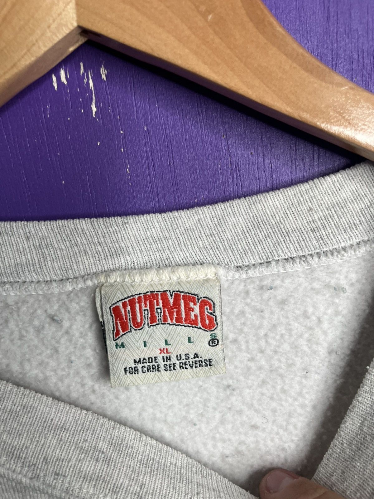 Vintage 90s Nutmeg Minnesota gophers breakthrough crewneck