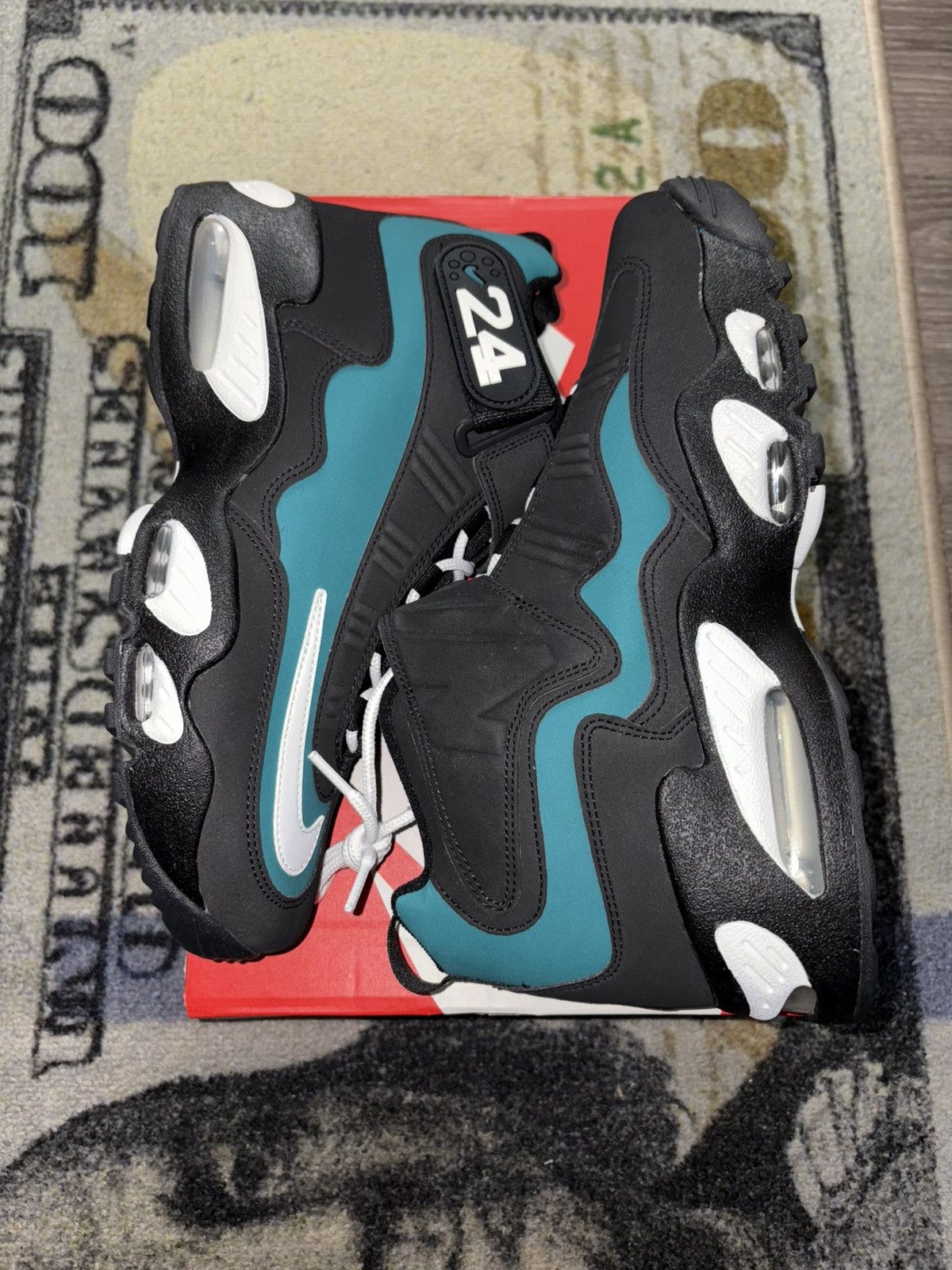 Nike Nike Air Griffey Max 1 Freshwater Size US 10.5 / EU 43-44 - 2 Thumbnail