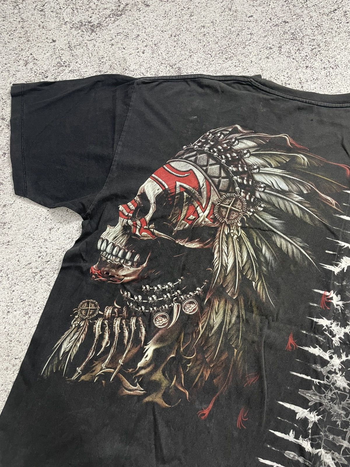 Band Tees Vintage Indian Apache Thrashed Tshirt Tee y2k style Size US XL / EU 56 / 4 - 4 Thumbnail