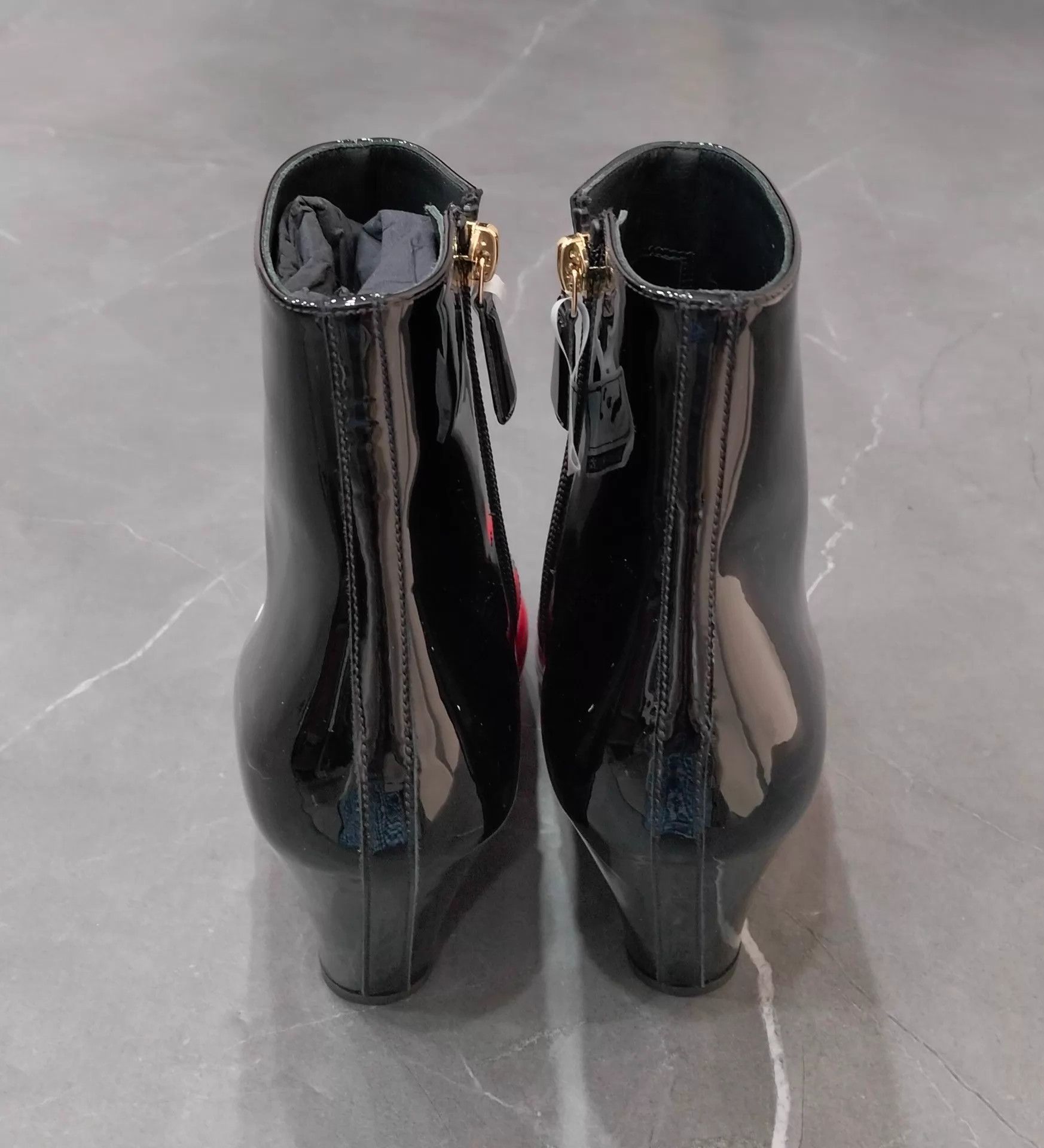 Chanel Chanel Black Red Patent Leather Colorblock Boots Size 36 Size US 5.5 / IT 35.5 - 5 Thumbnail