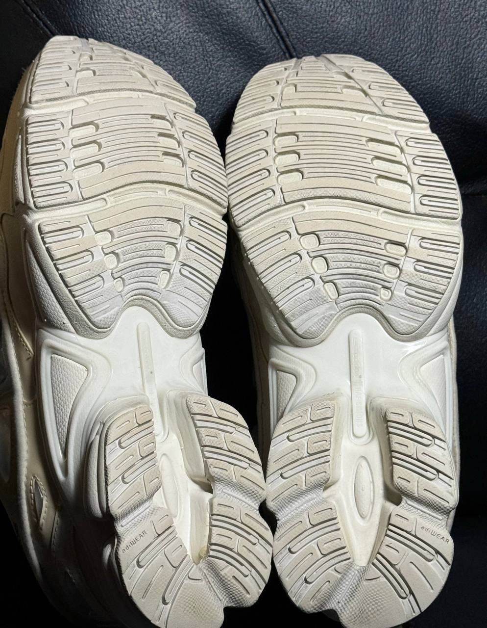 Adidas × Raf Simons Adidas Raf Simons Ozweego bunny cream white Size US 8 / EU 41 - 9 Thumbnail