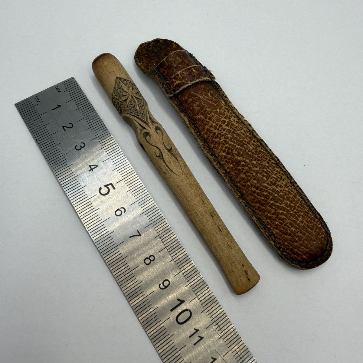 Vintage Vintage Pipe Hutsul Carved Wooden Holder With Leather Case Size ONE SIZE - 7 Thumbnail