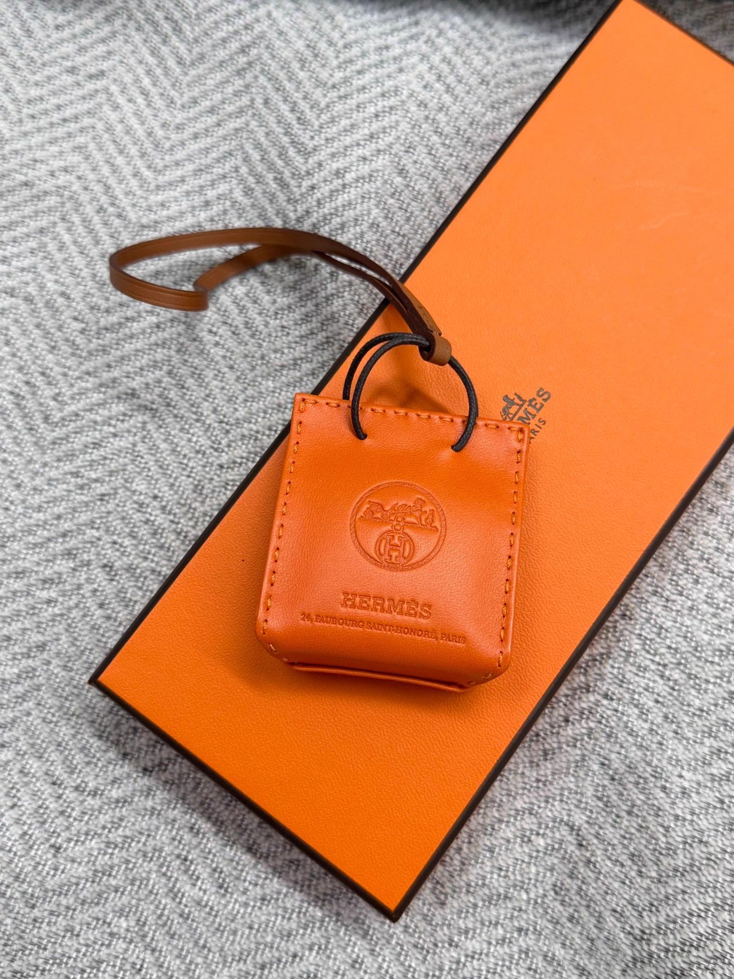 Hermes Hermes Orange Mini Bag Charm New With Box Size ONE SIZE - 2 Thumbnail