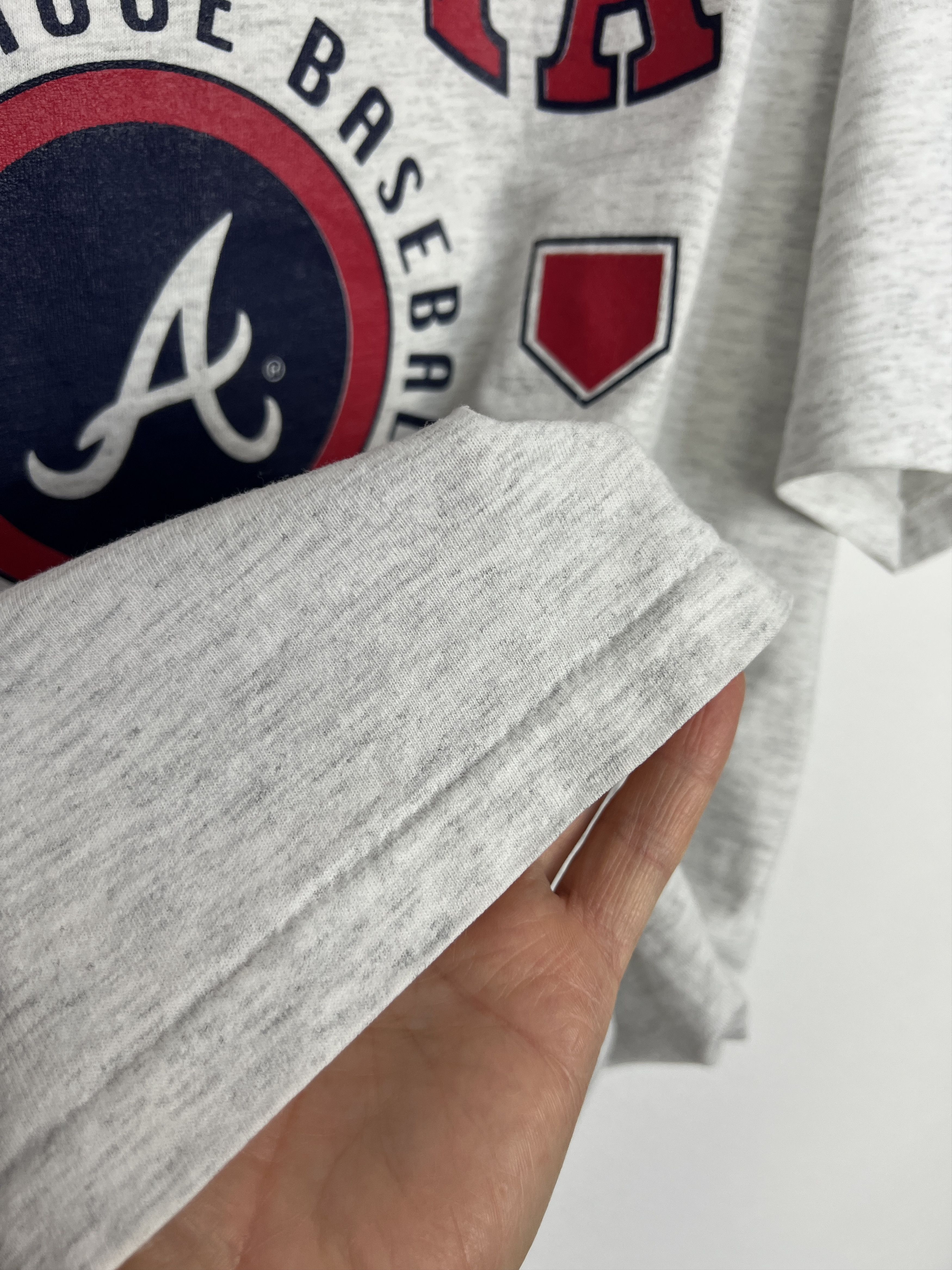 Vintage Vintage Atlanta Braves MLB Tee Shirt Over Print Logo Rare Size US XL / EU 56 / 4 - 7 Thumbnail