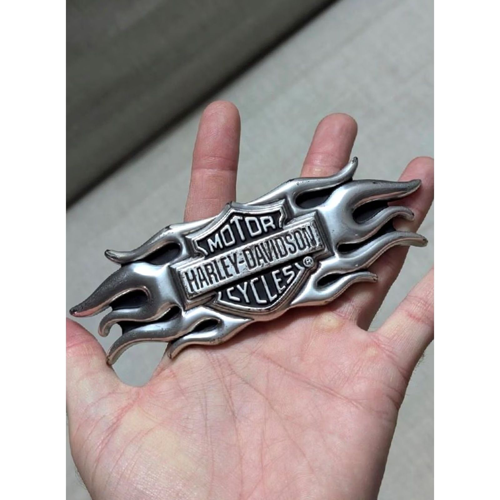 Harley Davidson VINTAGE Harley-Davidson belt buckle FLAMES chrome metal western men Size ONE SIZE - 2 Thumbnail