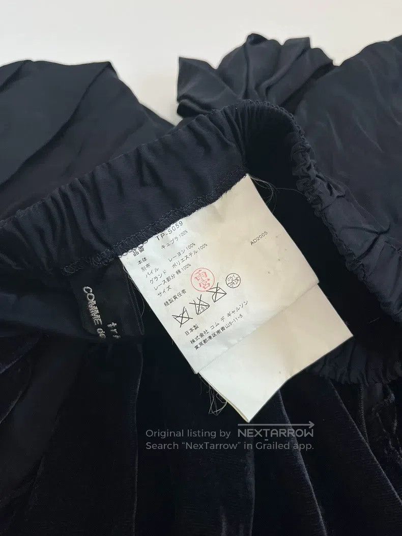 Comme des Garcons Comme Des Garcons Velvet paneling half skirt Size 25" / US 0 / IT 36 - 6 Thumbnail