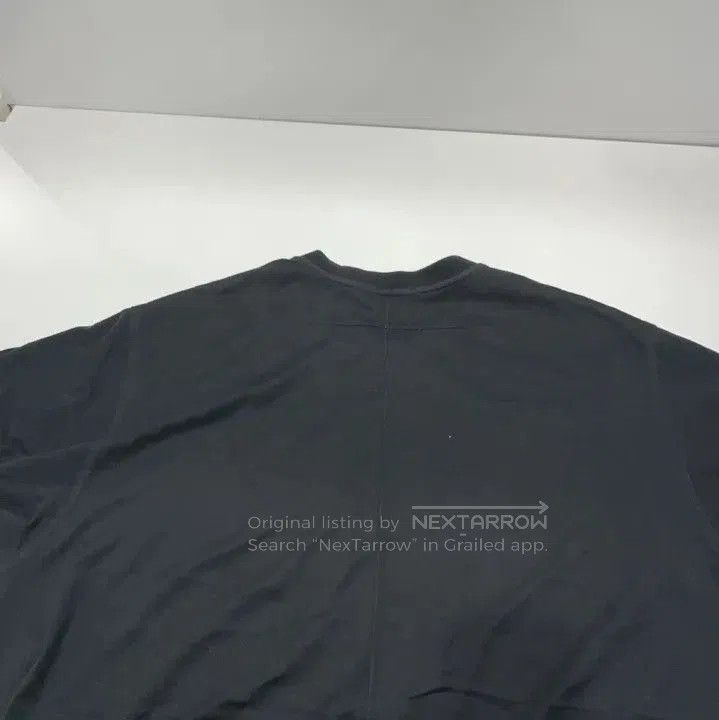 Givenchy Givenchy Logo Print Hem Short-Sleeve T-Shirt. Size US XS / EU 42 / 0 - 4 Thumbnail