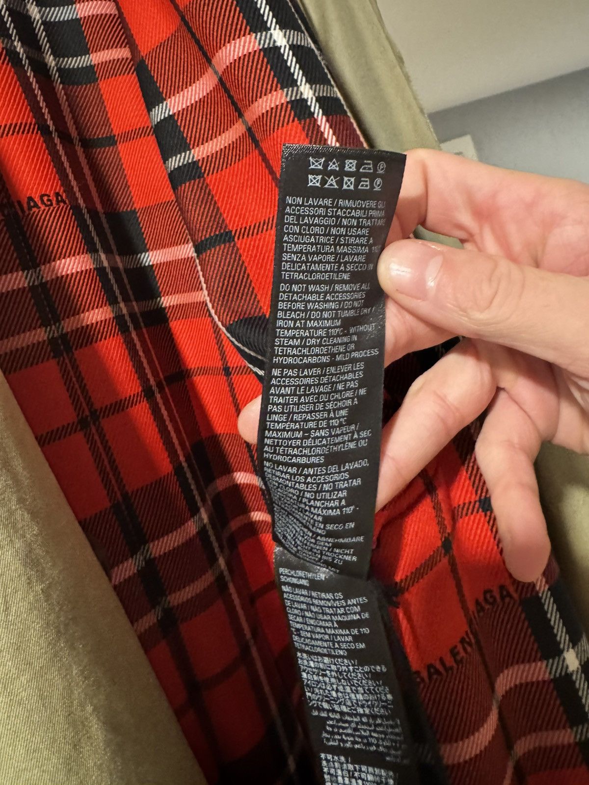 Balenciaga NWT Balenciaga FW20 Garde-Robe Plaid-Lined Trench Coat F38 Size S / US 4 / IT 40 - 12 Thumbnail