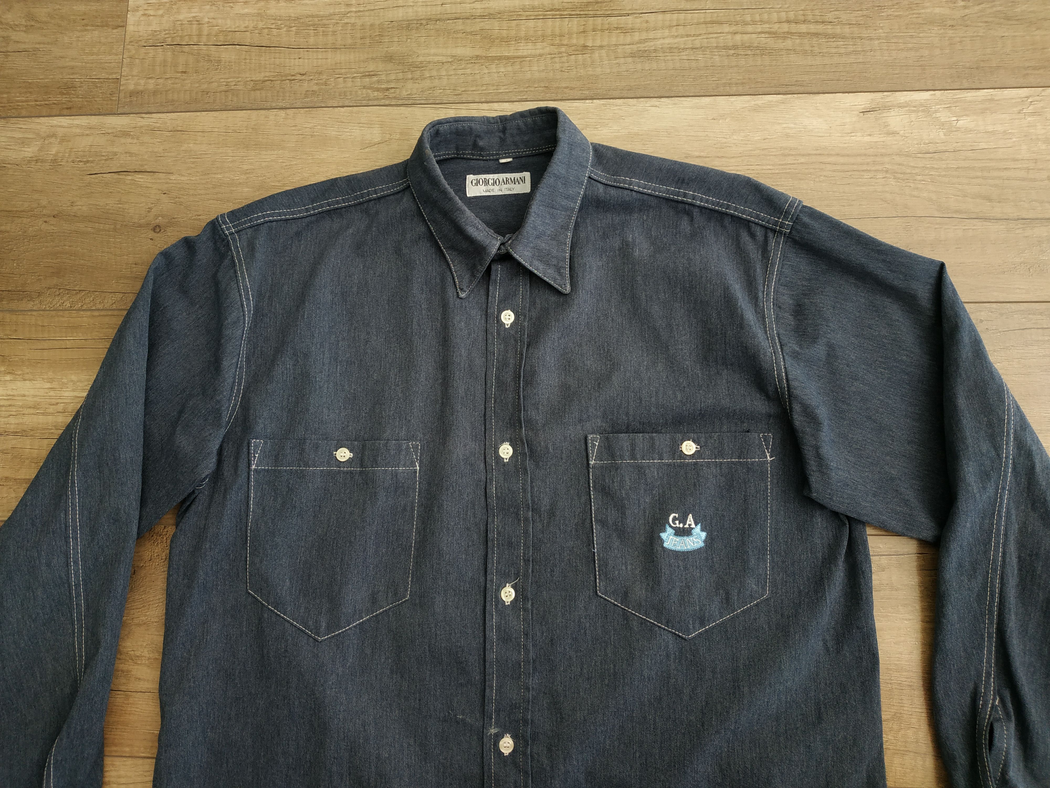 Giorgio Armani Armani Men's Vintage 80's Denim Button Up Shirt, s. LARGE Size US L / EU 52-54 / 3 - 3 Thumbnail