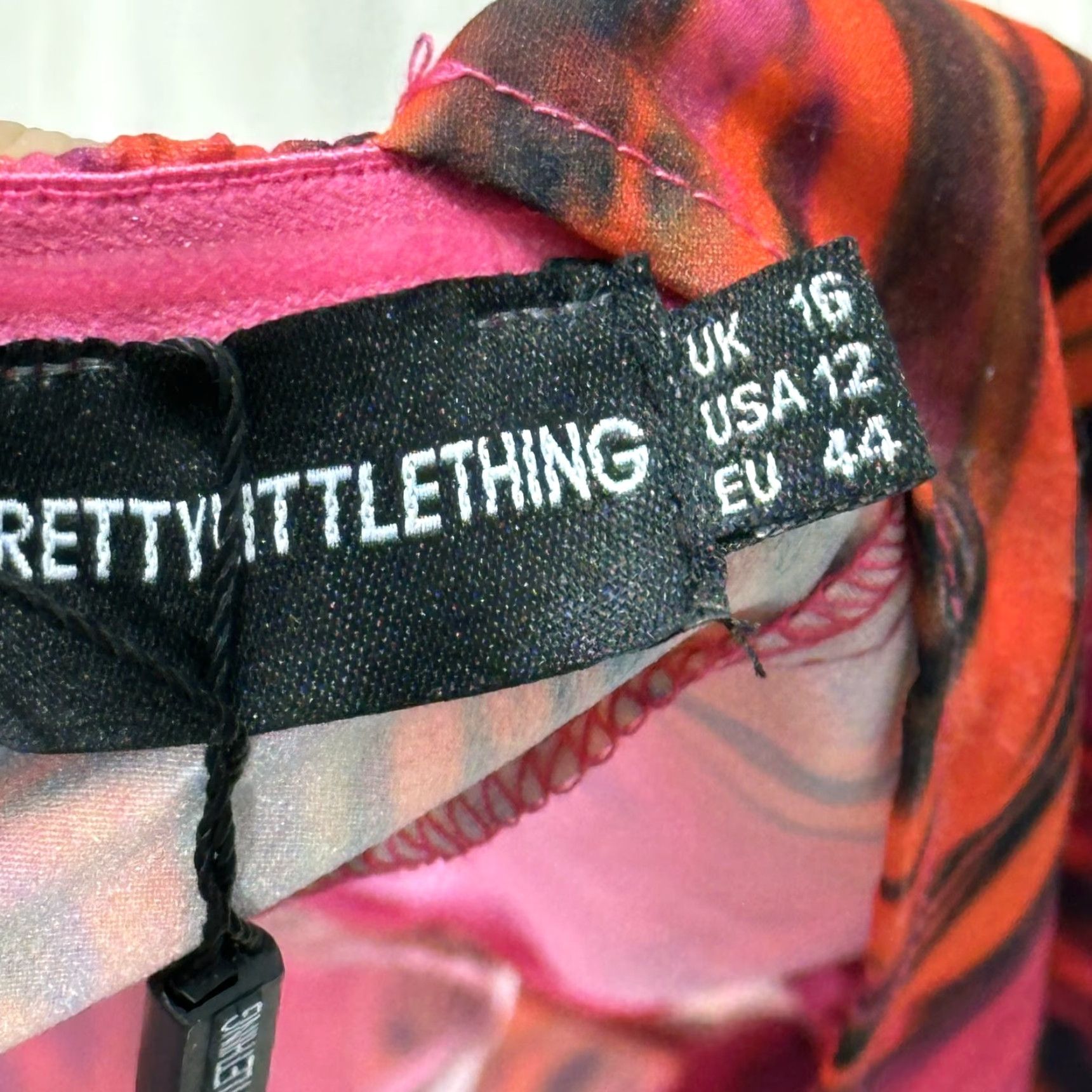 PrettyLittleThing Pretty Little Thing Pink Black Abstract Woven Cross Over Zip Top Sleeveless Cropped NWT Sz 12 Women's Womens Size XL / US 12-14 / IT 48-50 - 4 Thumbnail