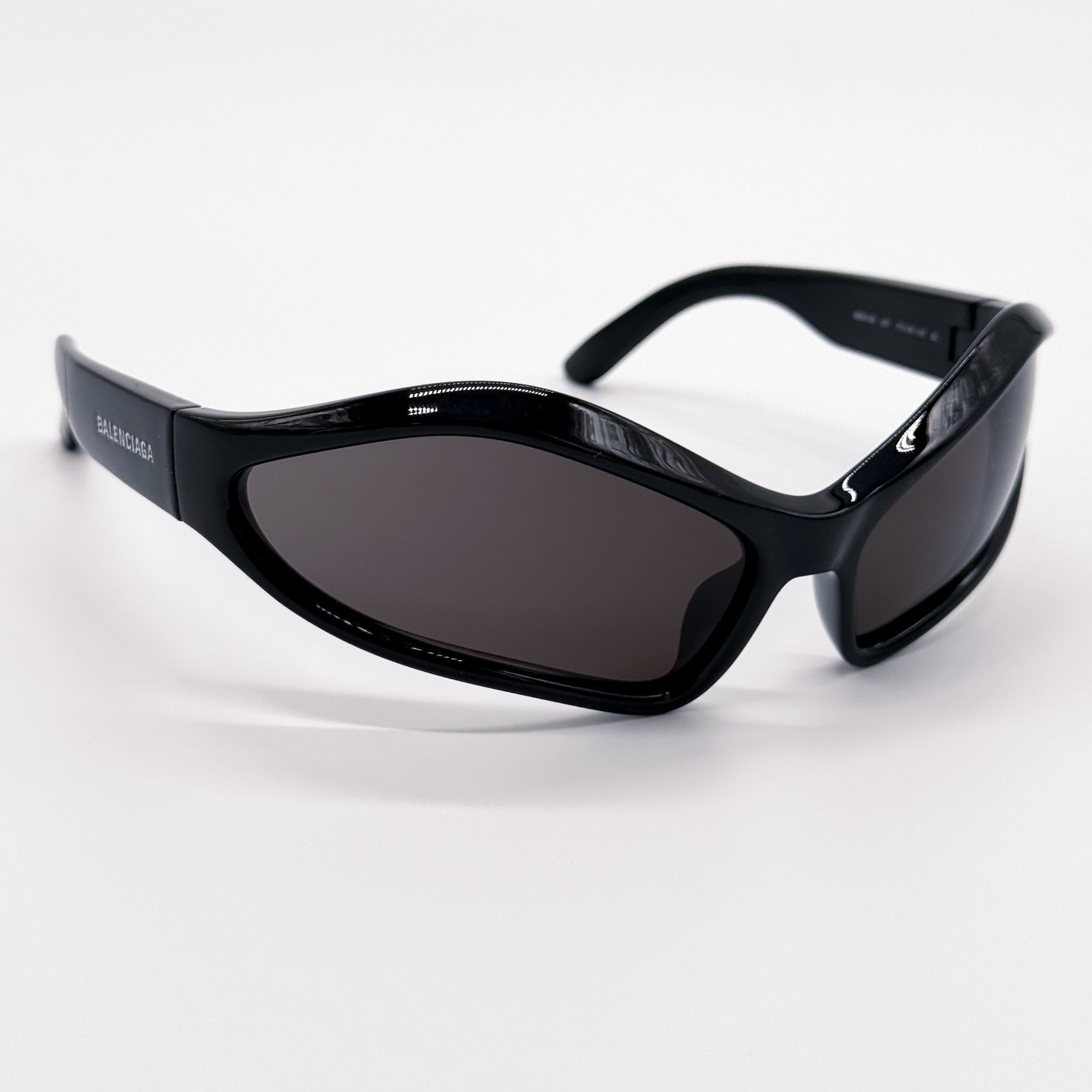 Balenciaga NEW BALENCIAGA BB0314S 001 SUNGLASSES BLACK UNISEX GEOMETRIC Size ONE SIZE - 6 Thumbnail