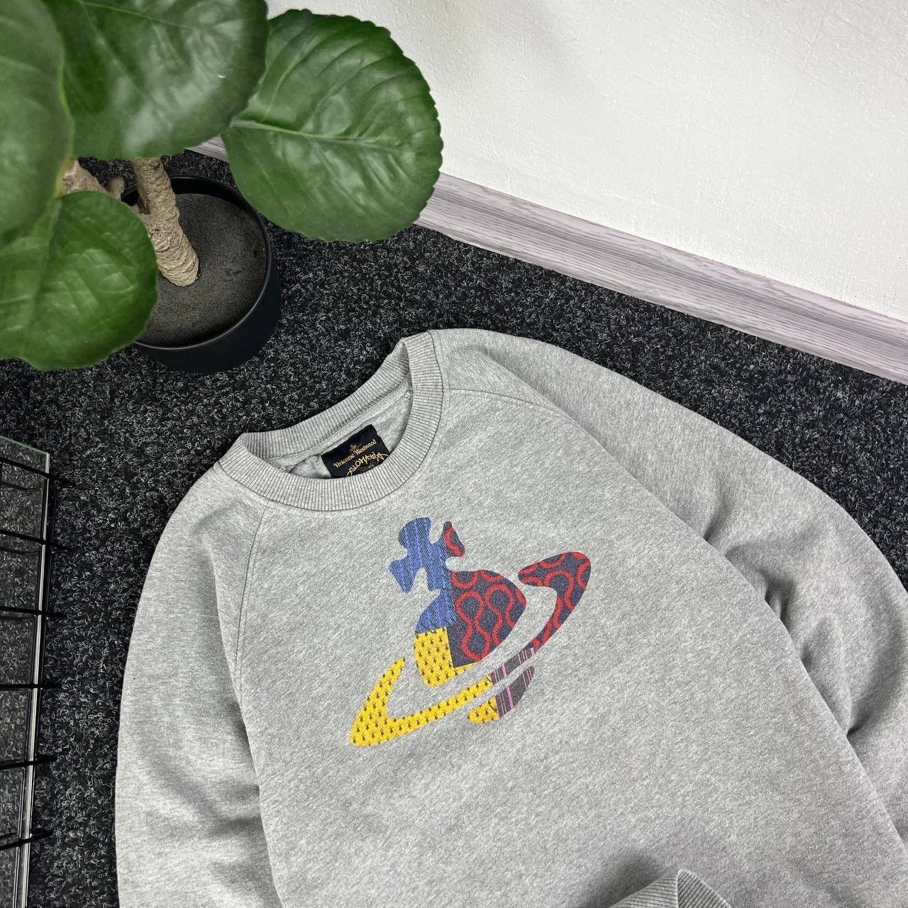 Vivienne Westwood Vivienne Westwood sweatshirt big logo designer avant garde Size US S / EU 44-46 / 1 - 2 Thumbnail