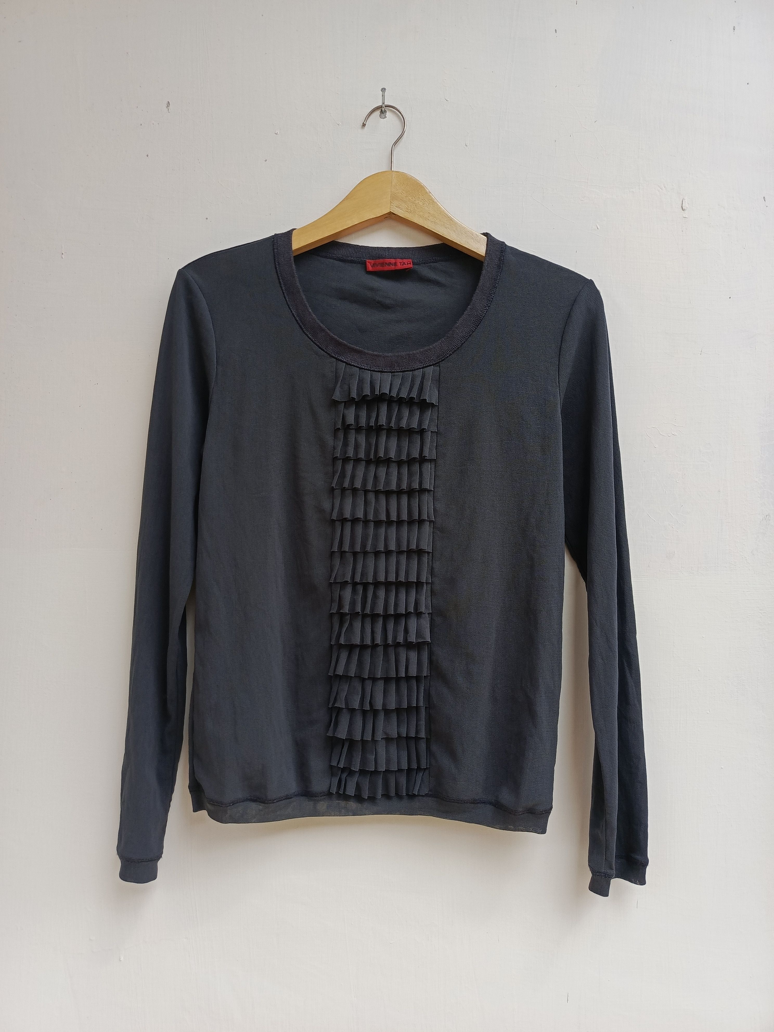 Japanese Brand Vivienne tam long sleeve tshirt Size XS / US 0-2 / IT 36-38 - 1 Thumbnail