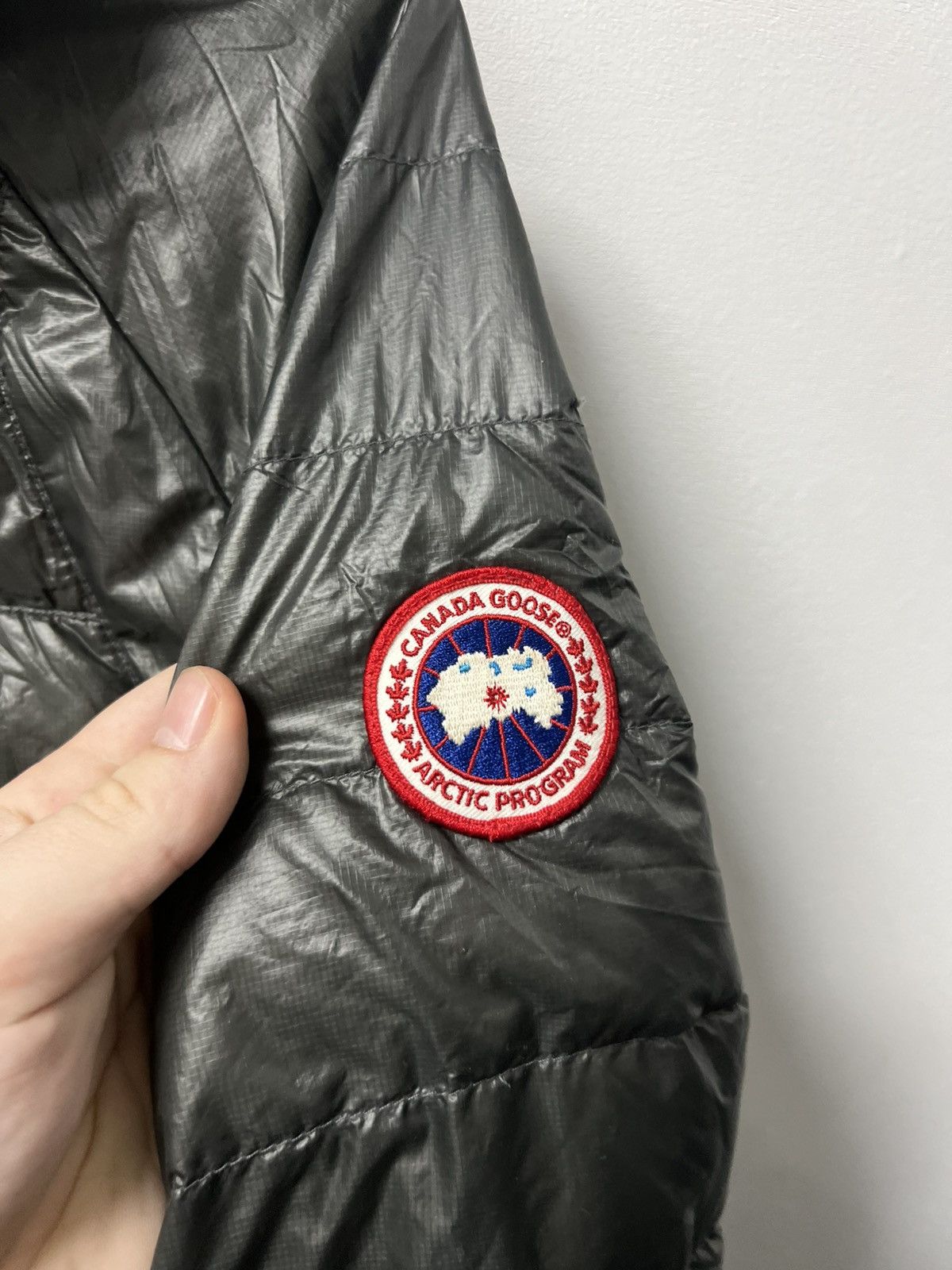Canada Goose Canada goose Hybridge lite hooded micro puffer jacket Size US S / EU 44-46 / 1 - 5 Thumbnail