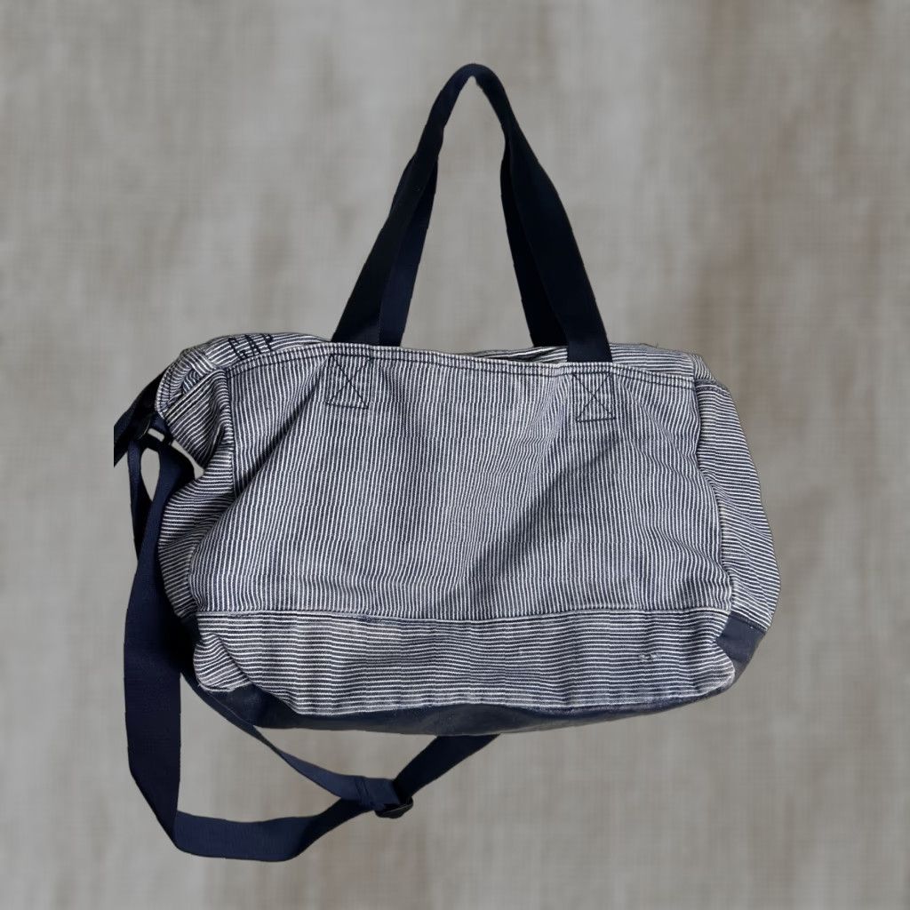 Gap VINTAGE GAP Crossbody Bag Denim White Blue Striped 16x16x6 Canvas Cotton Women Indistinct Railroad? Size ONE SIZE - 1 Thumbnail