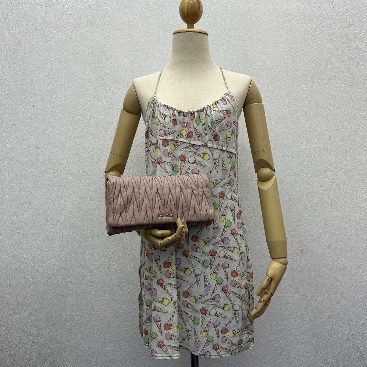 Miu Miu ‼️YES‼️ MIU MIU MATELASSE LEATHER FLAP CROSSBODY CLUTCH BAG Size ONE SIZE - 2 Thumbnail