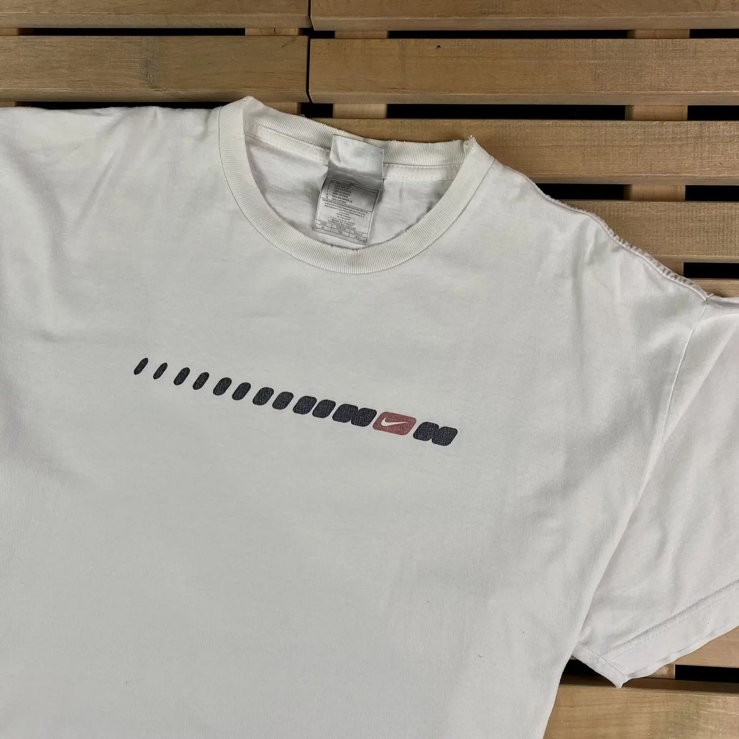 Nike Mens T Shirt Nike Vintage Size XL Size US XL / EU 56 / 4 - 2 Thumbnail