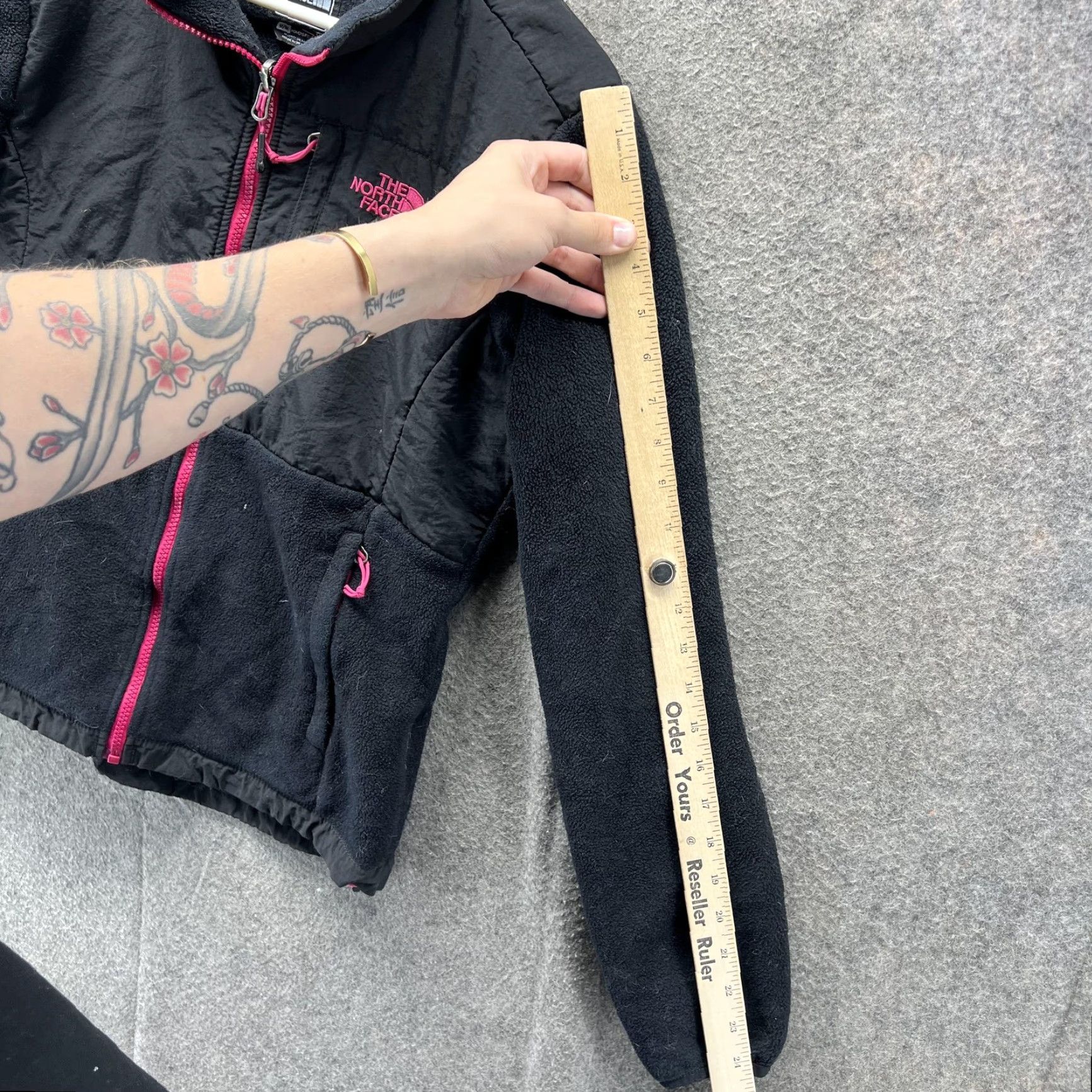 The North Face VINTAGE? The North Face Jacket Womens Medium Black Pink Polartec Fleece Full Zip Size M / US 6-8 / IT 42-44 - 6 Thumbnail