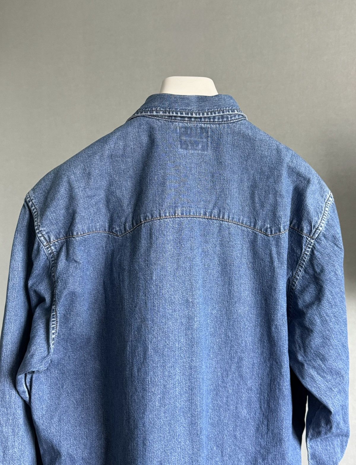 Levi's Vintage Levis denim shirt Size US L / EU 52-54 / 3 - 7 Thumbnail