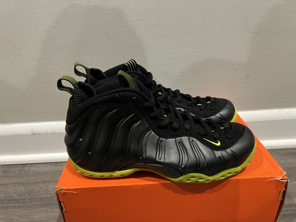 Nike Size 8.5 DS 2007 Nike Air Foamposite One Black/Bright Cactus Size US 8.5 / EU 41-42 - 3 Thumbnail