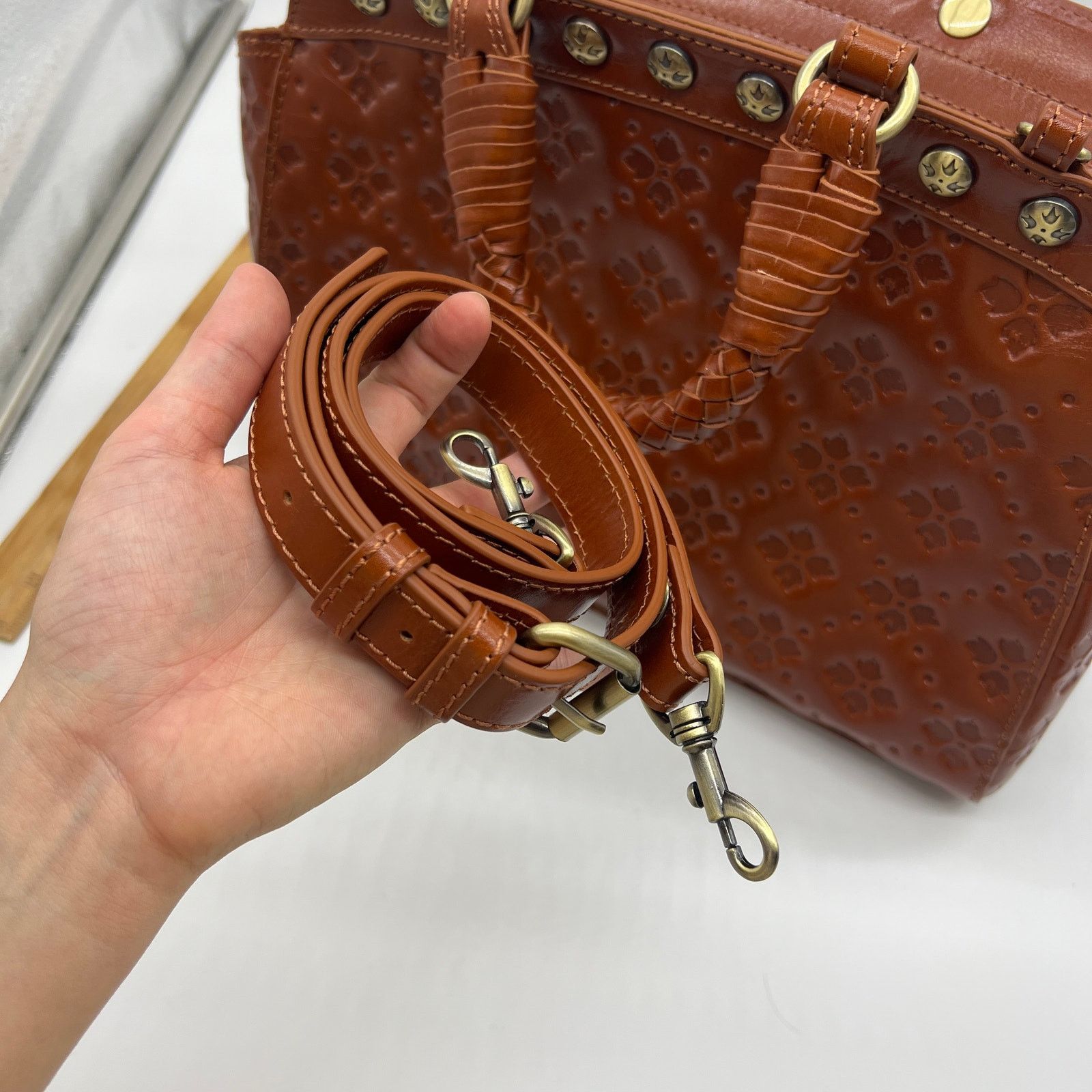 Other Patricia Nash Womens Purse Discovery Leather Embossed Size ONE SIZE - 20 Thumbnail