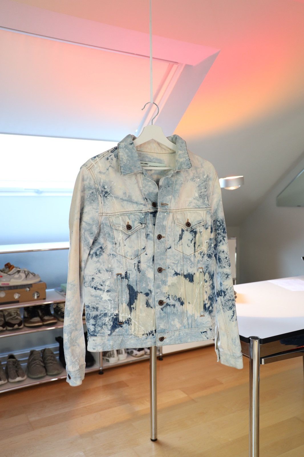 Off-White Off White Extreme Bleached Arrows Denim Jacket Size US M / EU 48-50 / 2 - 1 Thumbnail