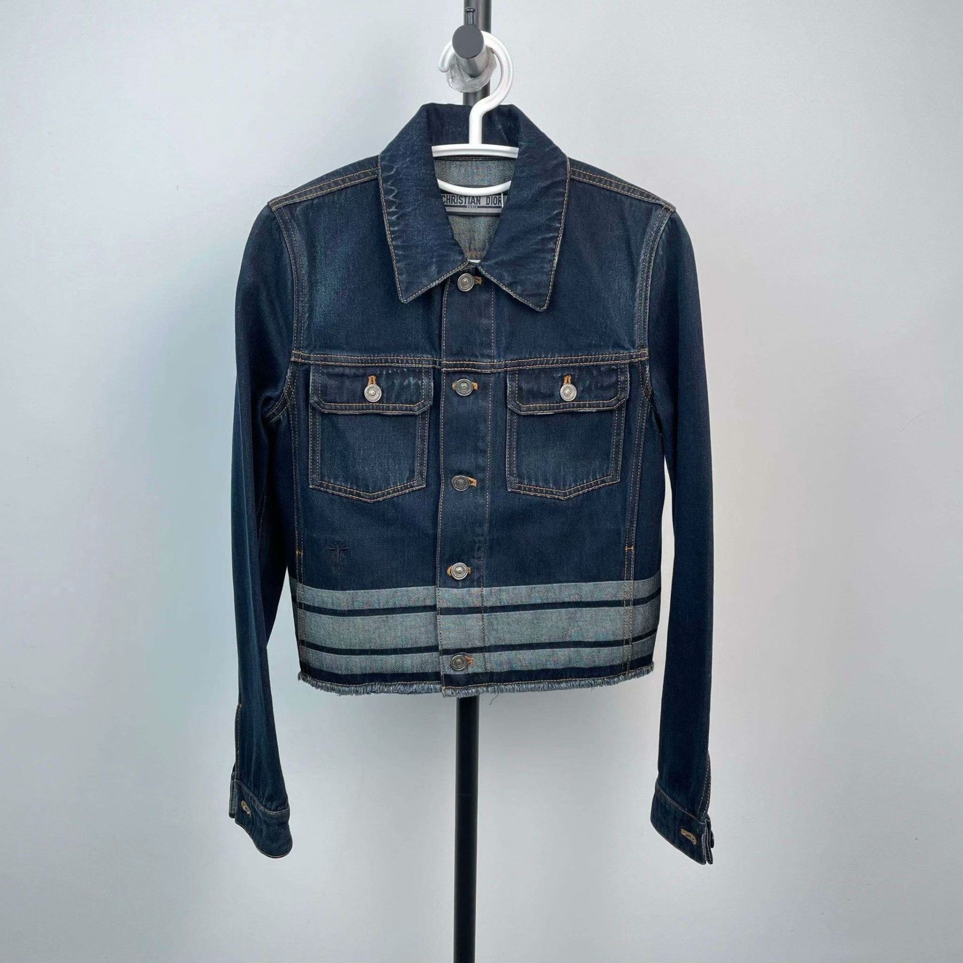 Dior Dior Cropped Dark Blue Denim Jacket Size XS / US 0-2 / IT 36-38 - 1 Thumbnail