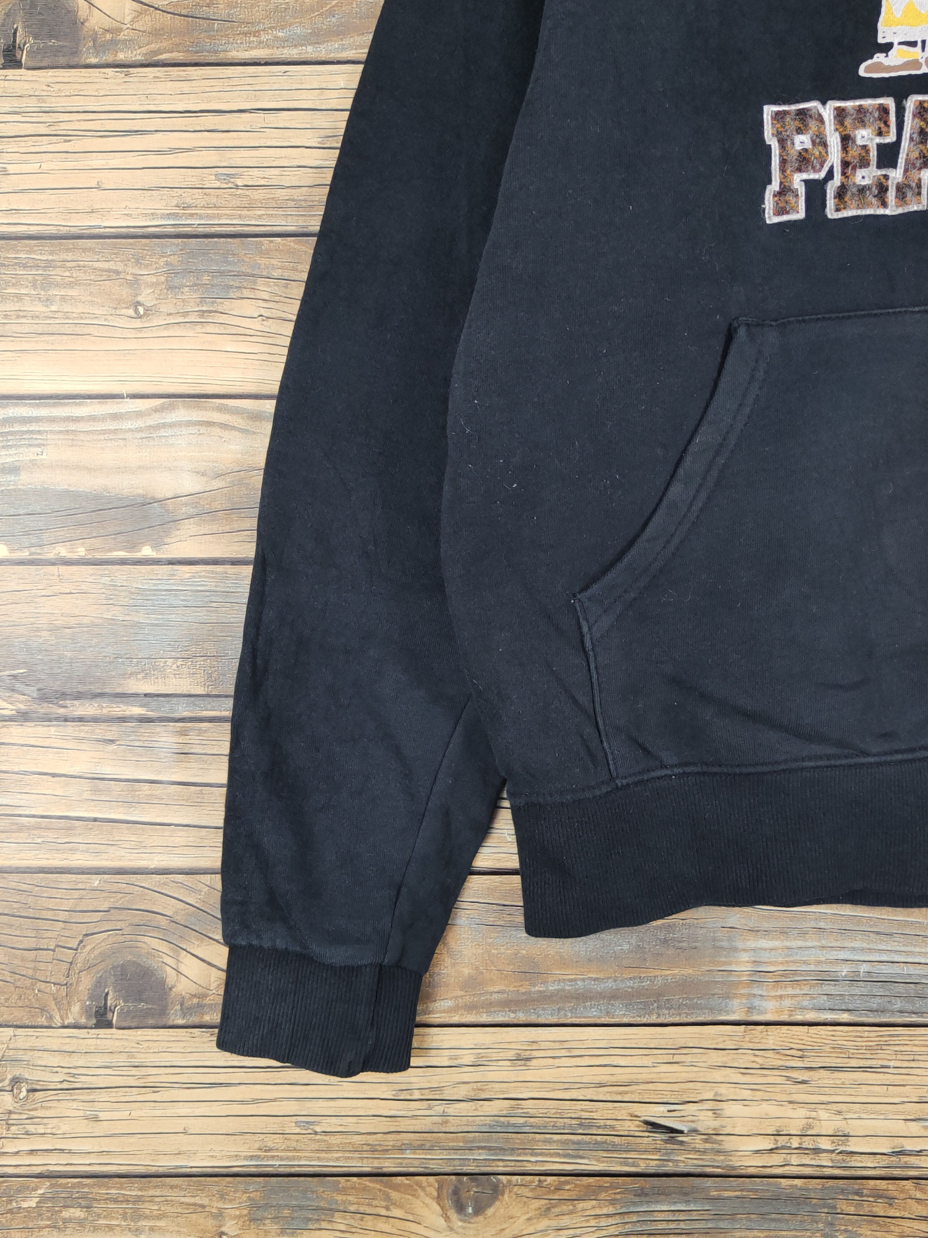 Harris Tweed Peanuts Snoopy X Harris Tweed Hoodie Sweatshirts #W1327 Size US L / EU 52-54 / 3 - 5 Thumbnail