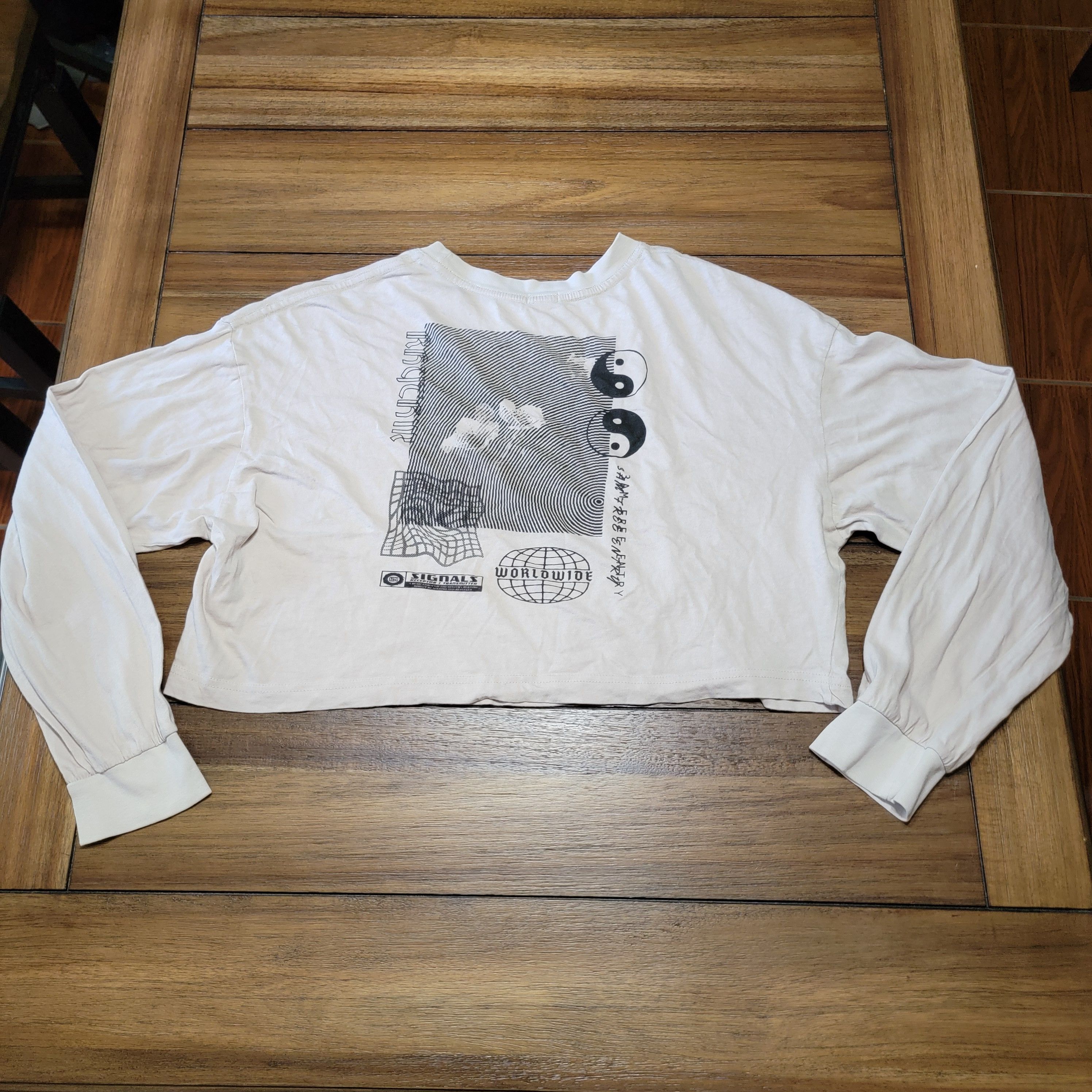 Garage Garage LS Crop Cream Tee "Rhythm Worldwide" - Size Medium Size M / US 6-8 / IT 42-44 - 1 Thumbnail